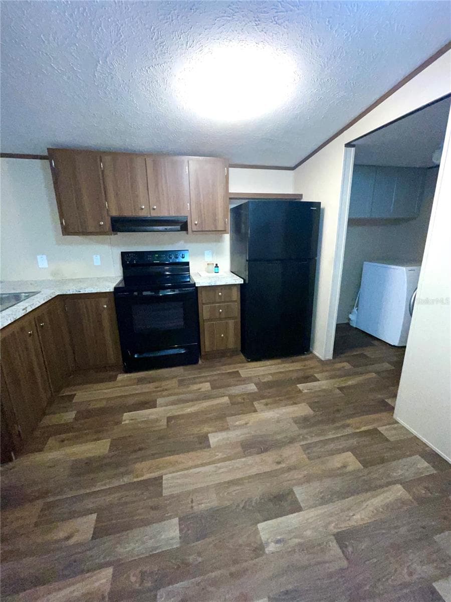 Kitchen - 7231 NW 28TH LN, CHIEFLAND