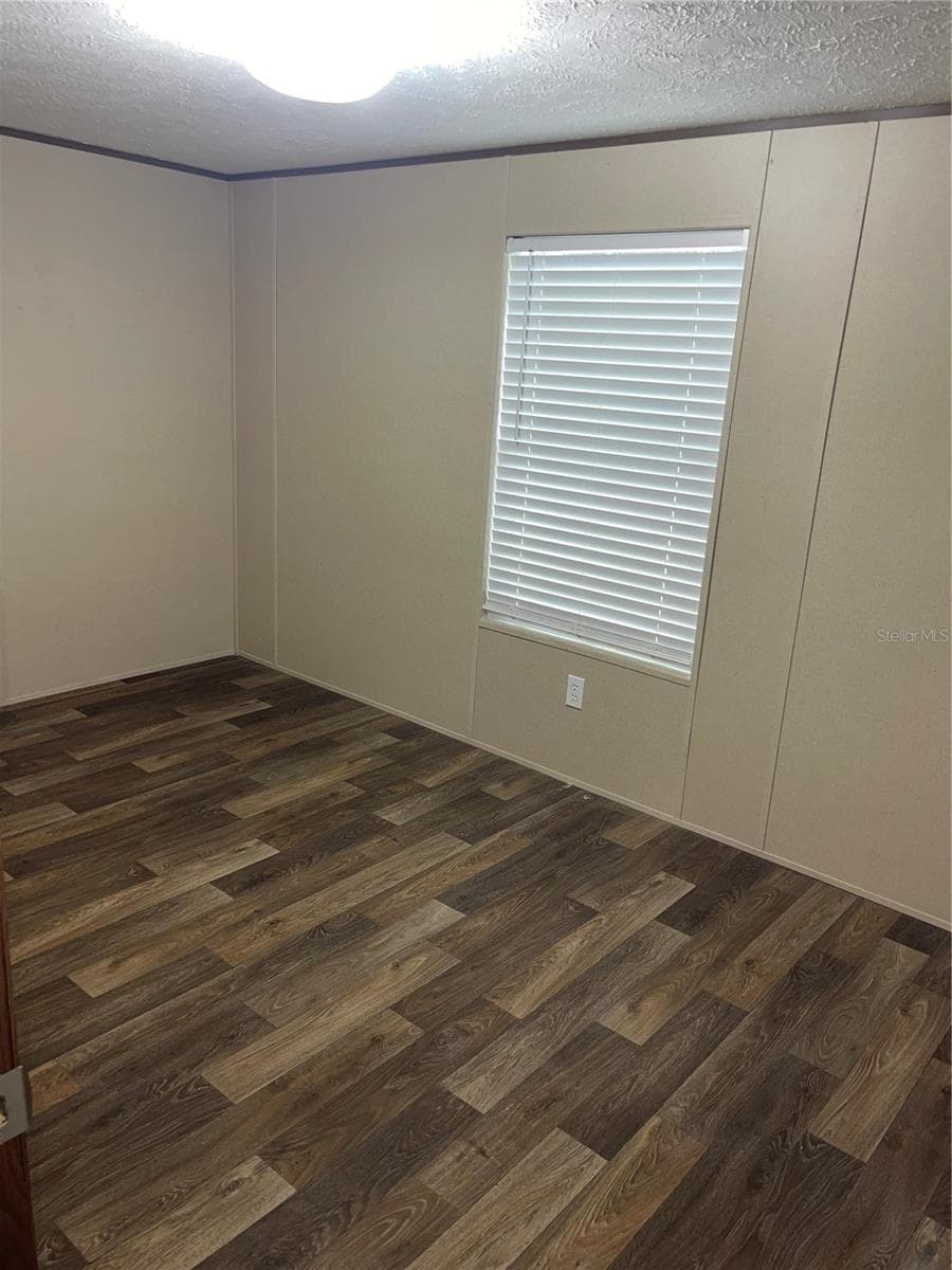 2nd bedroom - 7231 NW 28TH LN, CHIEFLAND