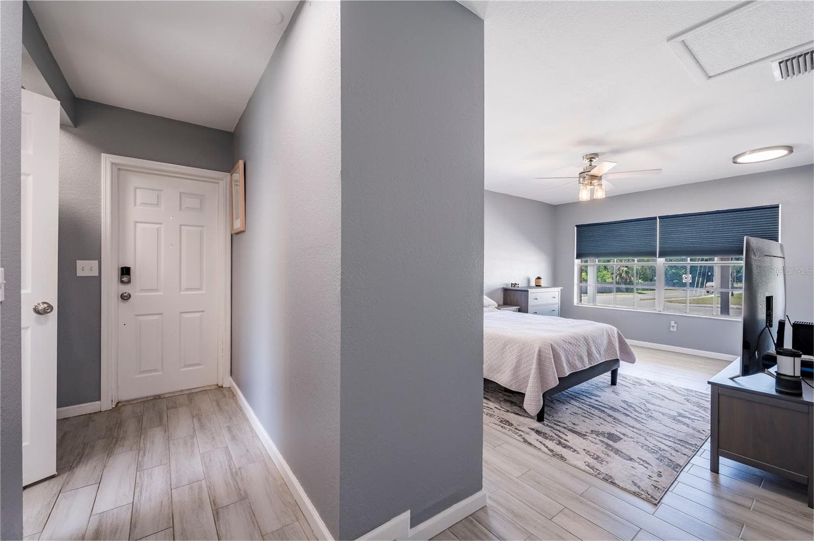 Single Family Residence at 504 OMAHA ST, PALM HARBOR, photo 14 of 41