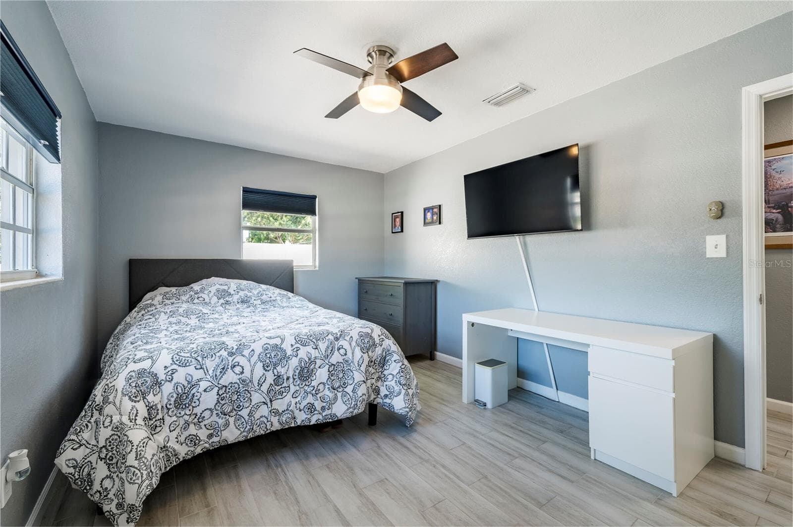 Single Family Residence at 504 OMAHA ST, PALM HARBOR, photo 22 of 41