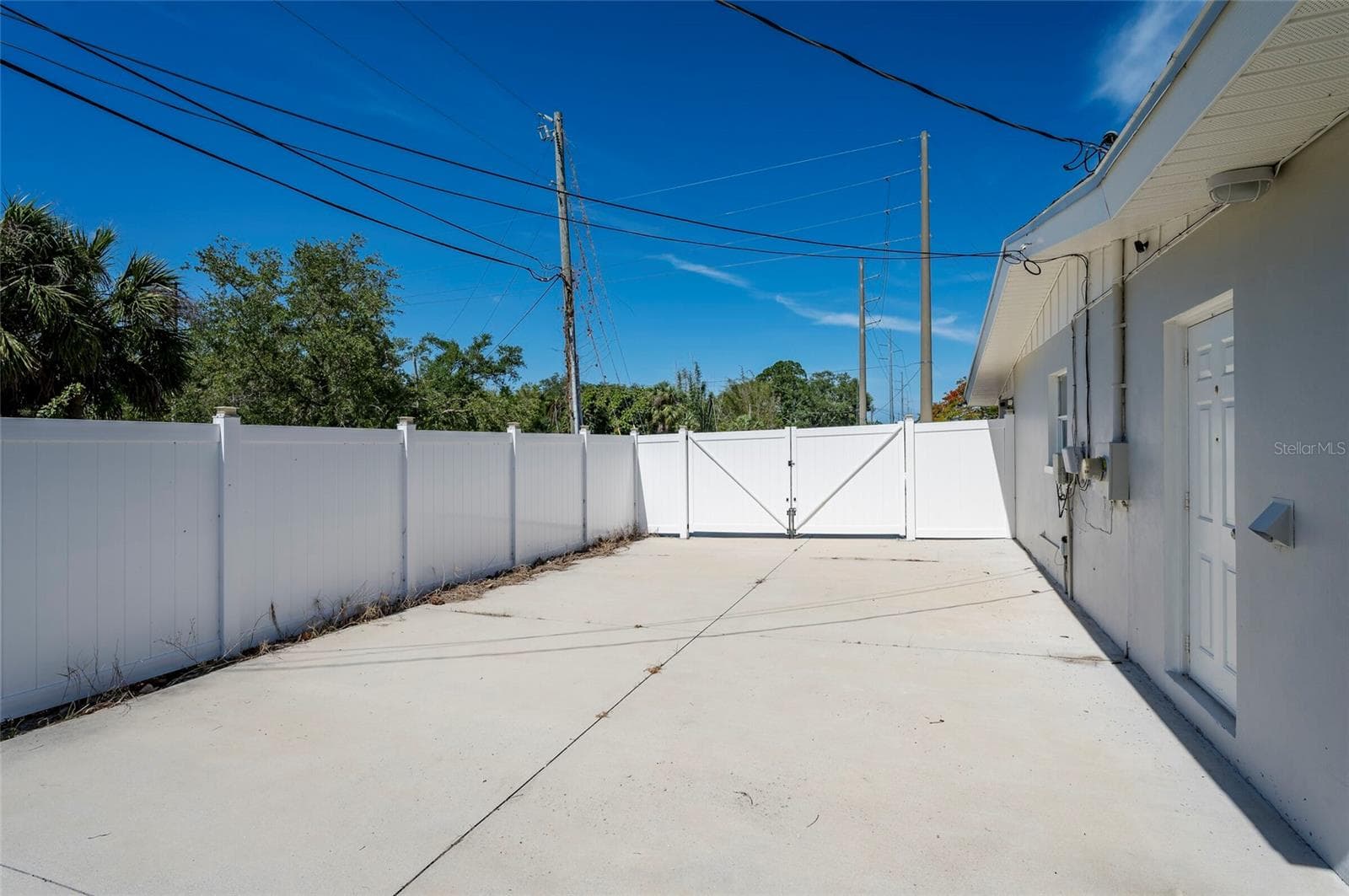 Single Family Residence at 504 OMAHA ST, PALM HARBOR, photo 29 of 41