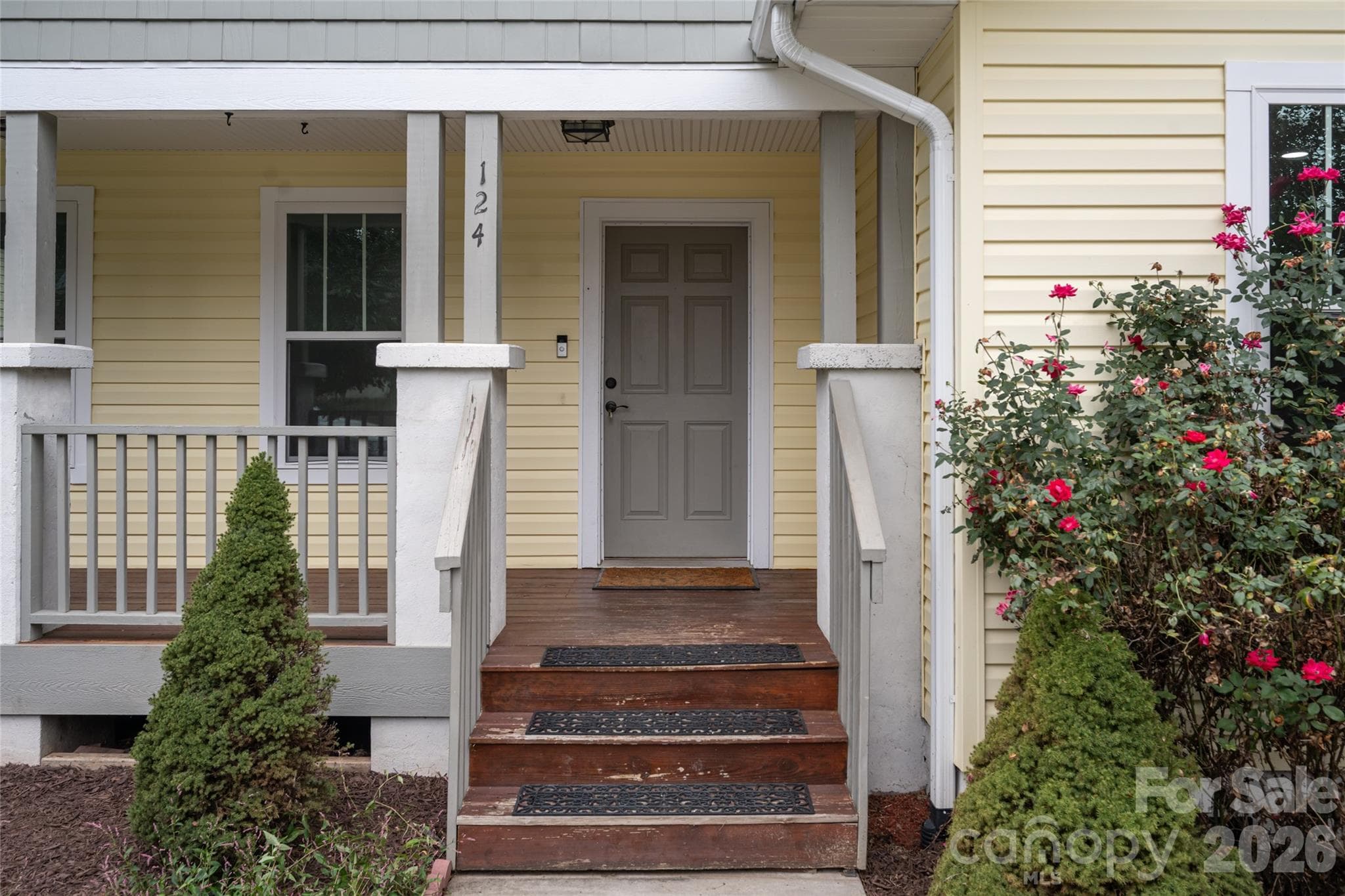 Single Family Residence at 124 Soulshine Court, Asheville, photo 4 of 36