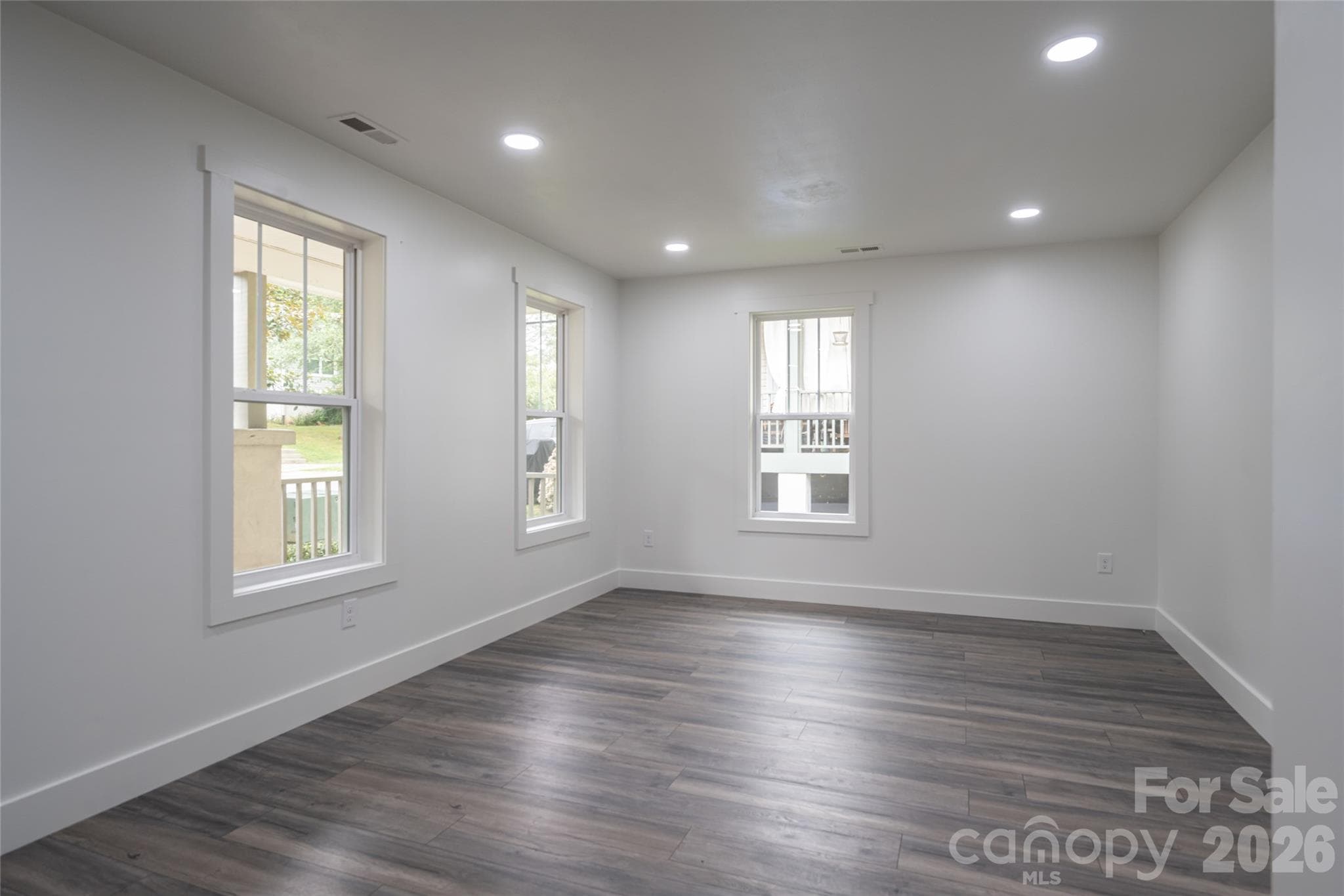 Living Room - 124 Soulshine Court, Asheville