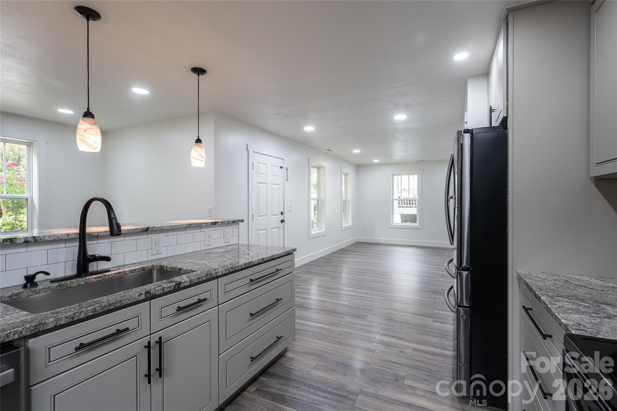 Single Family Residence at 124 Soulshine Court, Asheville, photo 15 of 36