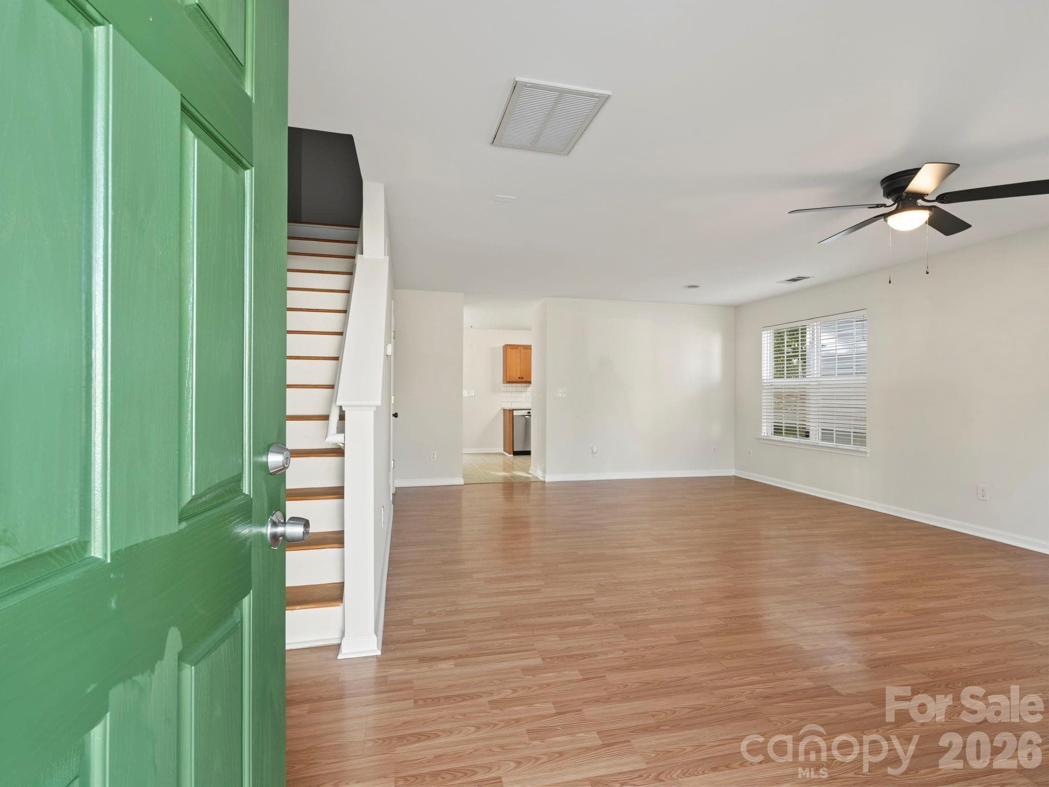 Single Family Residence at 5724 Henderson Oaks Drive, Charlotte, photo 3 of 37