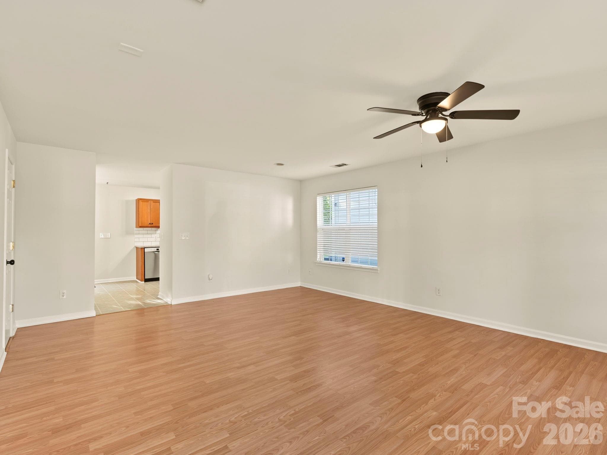 Single Family Residence at 5724 Henderson Oaks Drive, Charlotte, photo 5 of 37
