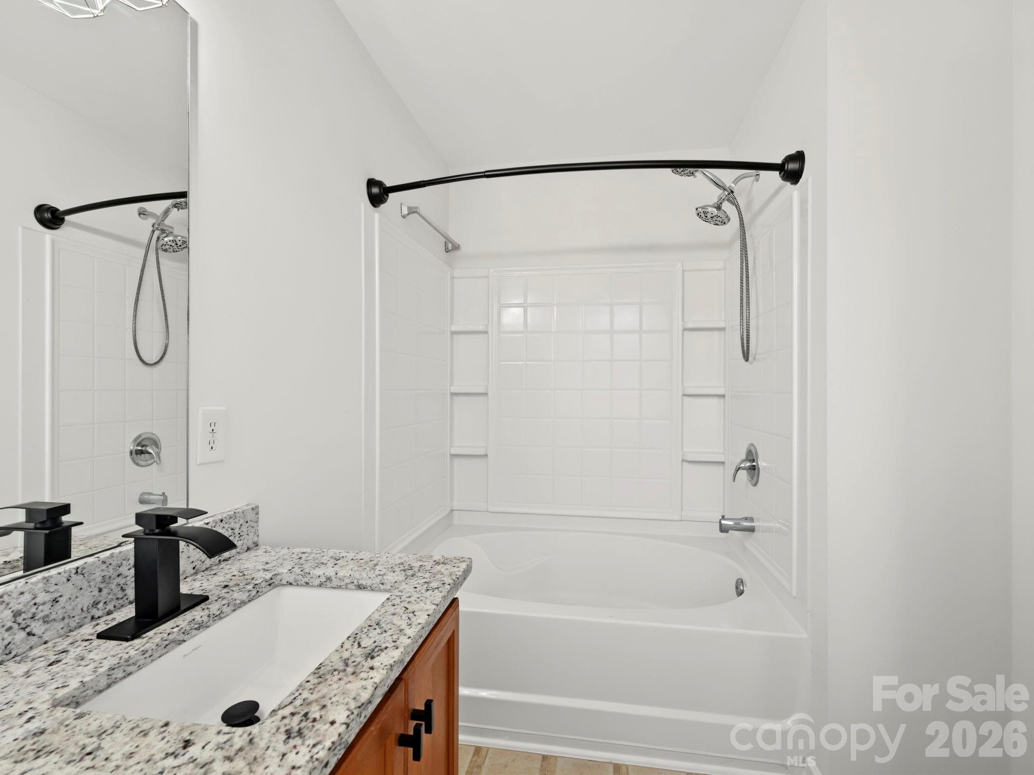Single Family Residence at 5724 Henderson Oaks Drive, Charlotte, photo 22 of 37
