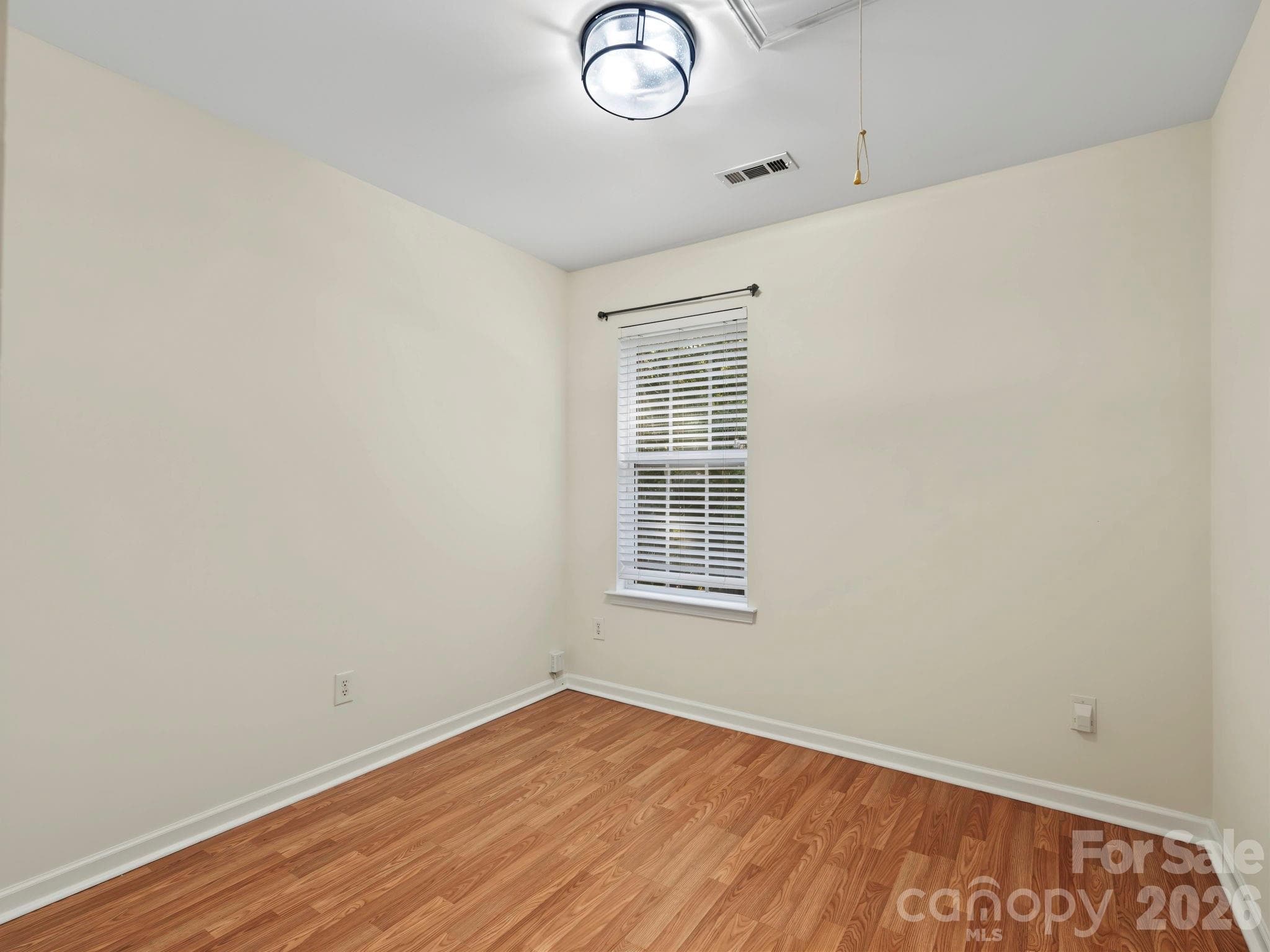 Single Family Residence at 5724 Henderson Oaks Drive, Charlotte, photo 29 of 37