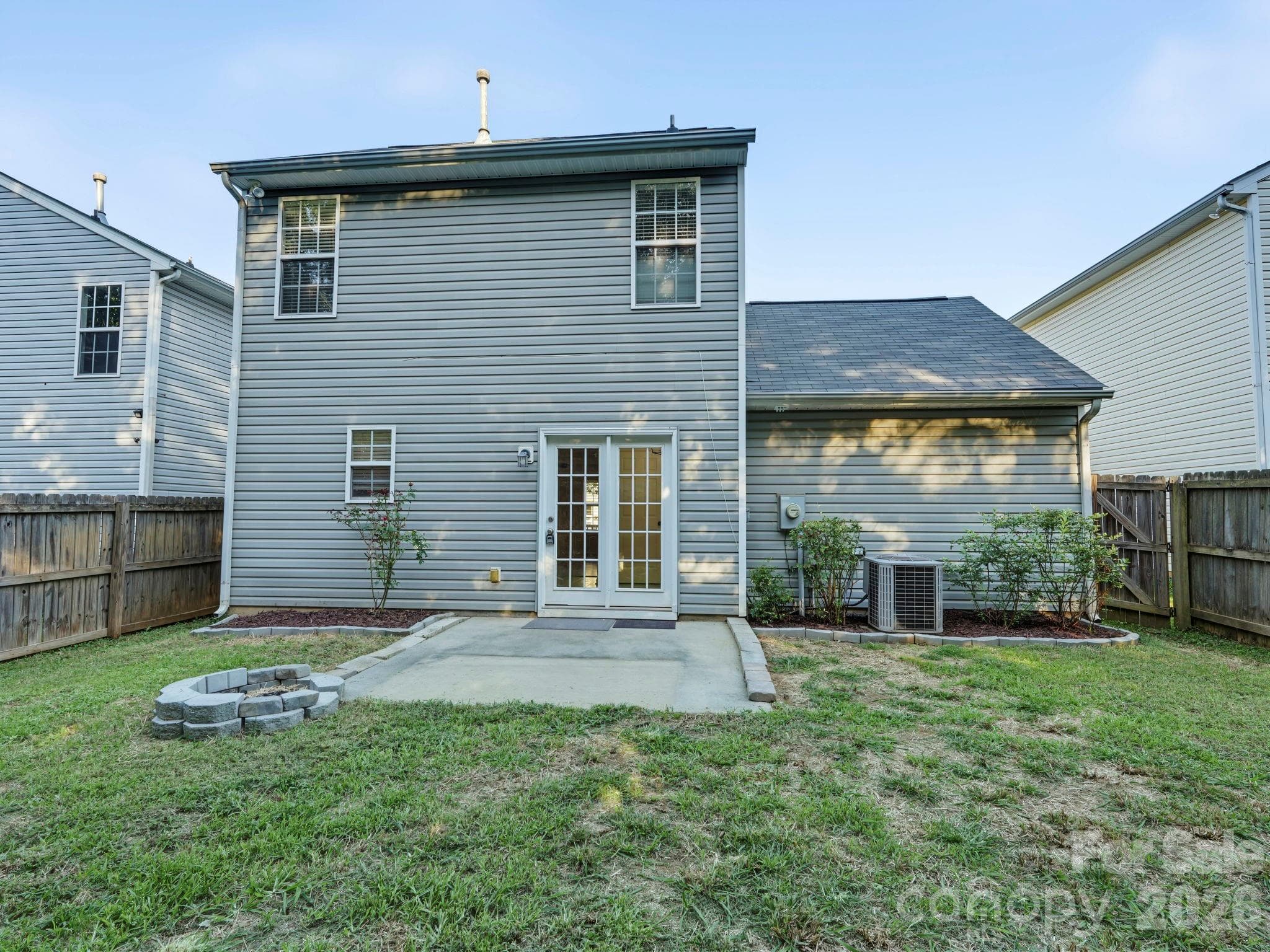 Single Family Residence at 5724 Henderson Oaks Drive, Charlotte, photo 32 of 37
