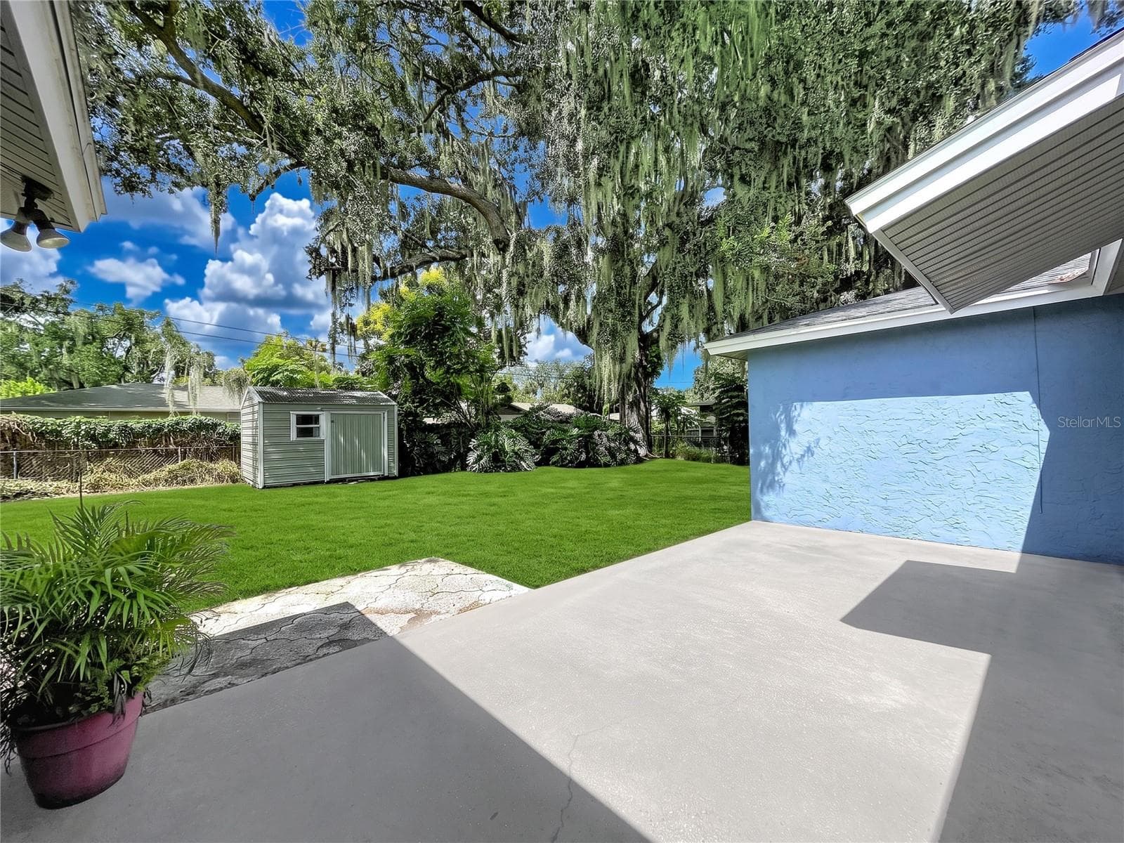 Single Family Residence at 903 TANGELO PLACE PL, BRANDON, photo 10 of 76