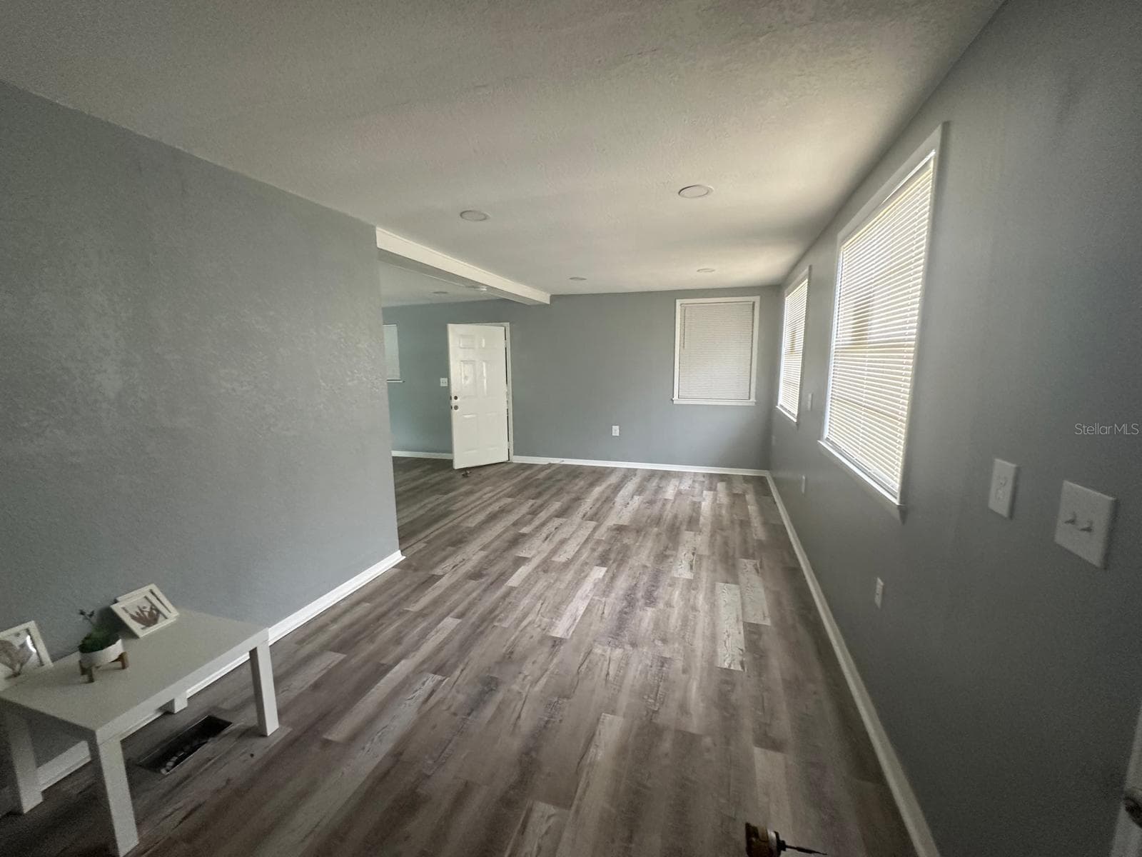 Living Room - 1430 RON RD, JACKSONVILLE