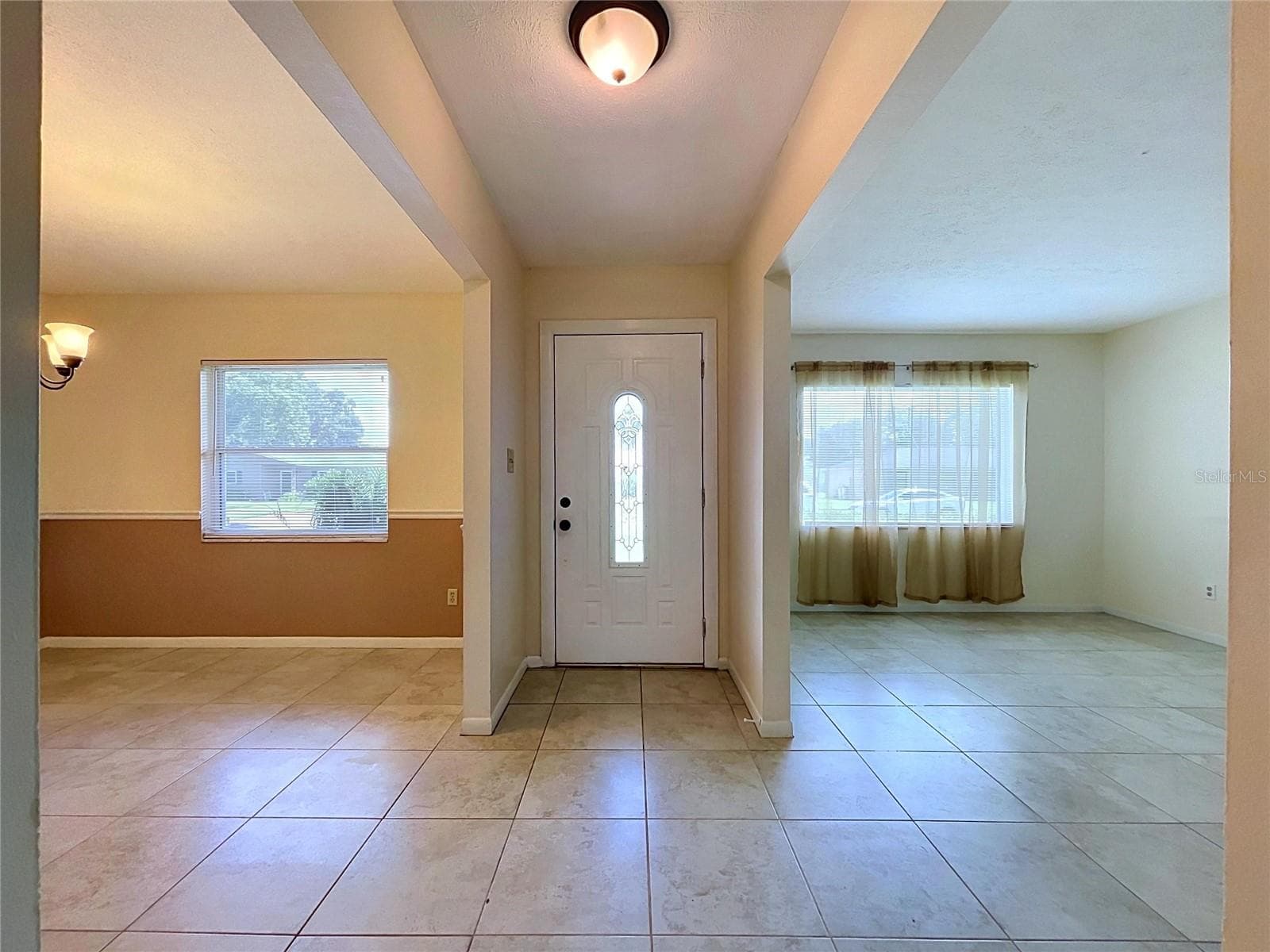 Foyer, Living Rm, Dining Rm - 903 TANGELO PLACE PL, BRANDON