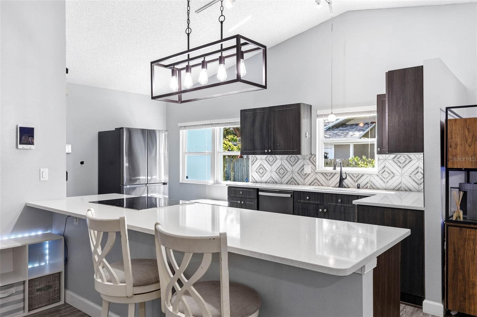 Single Family Residence at 724 GLENGARY LN, PALM HARBOR, photo 5 of 35