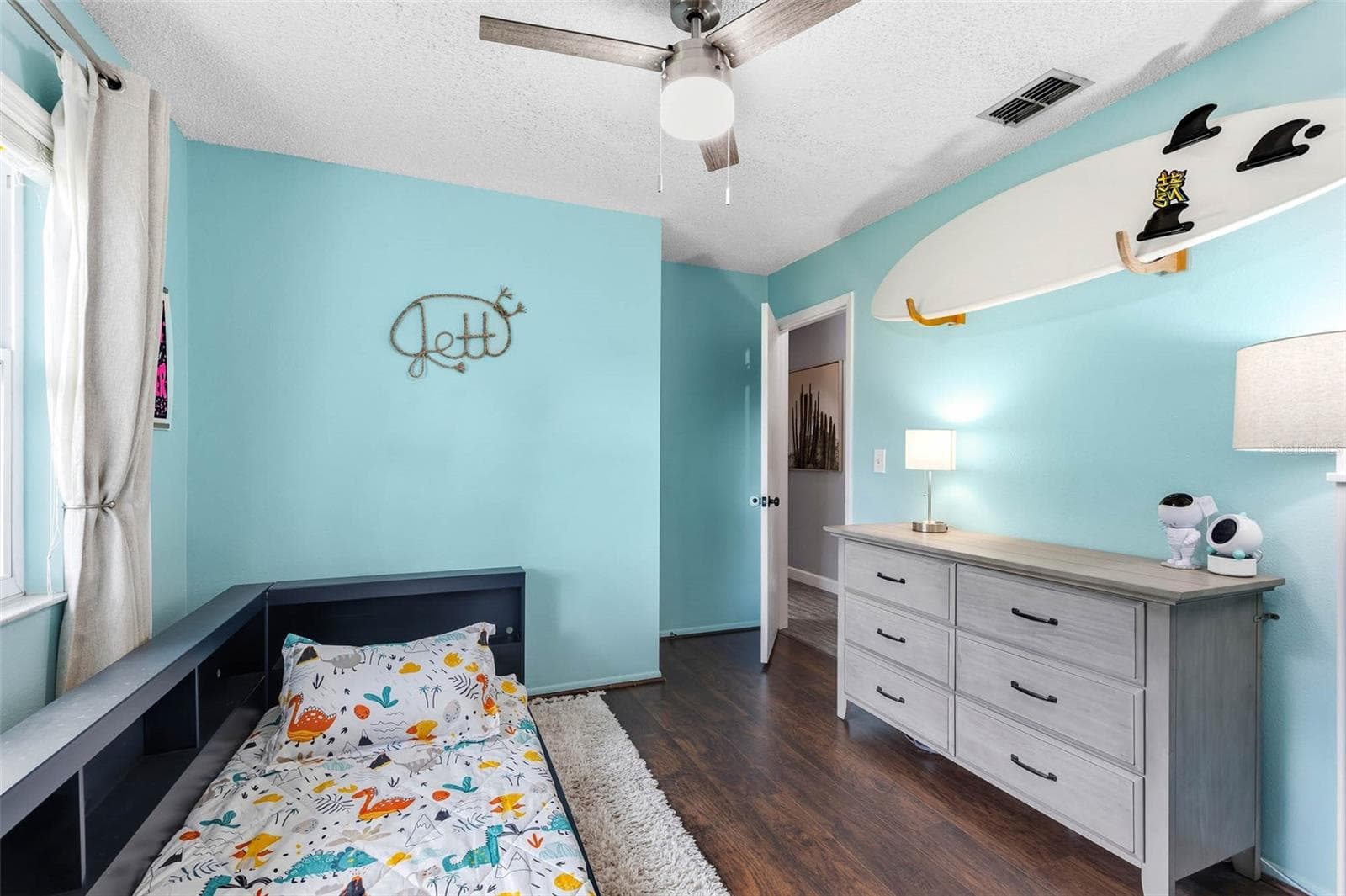 Single Family Residence at 724 GLENGARY LN, PALM HARBOR, photo 21 of 35