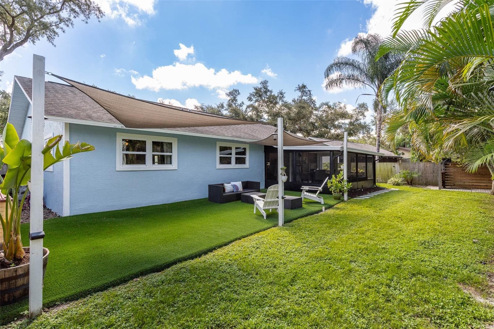 Single Family Residence at 724 GLENGARY LN, PALM HARBOR, photo 33 of 35
