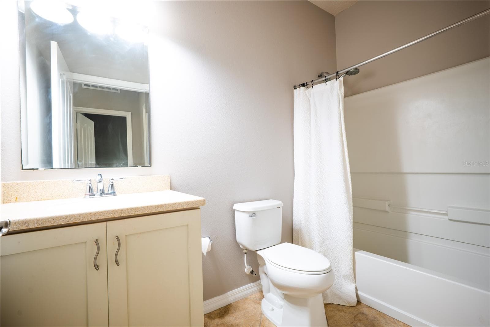 Single Family Residence at 8809 ARRABIDA LN, ORLANDO, photo 26 of 51