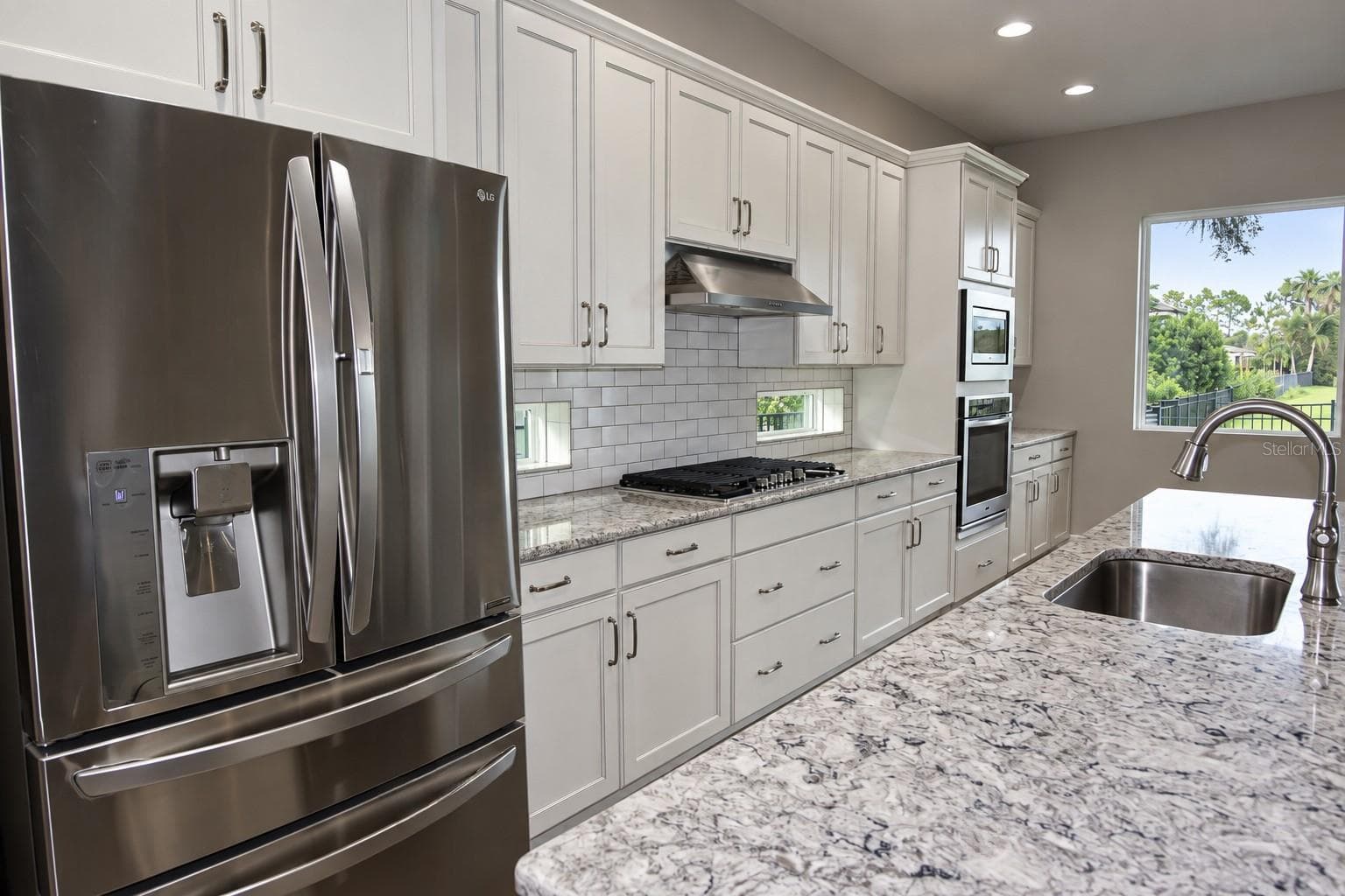 Single Family Residence at 14735 CARAVAN AVE, ODESSA, photo 12 of 104