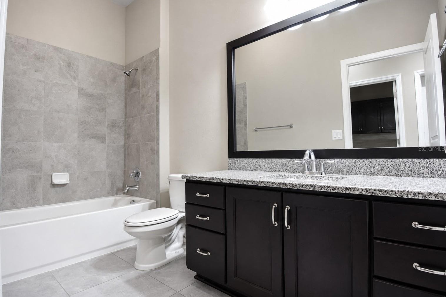 Single Family Residence at 14735 CARAVAN AVE, ODESSA, photo 42 of 104