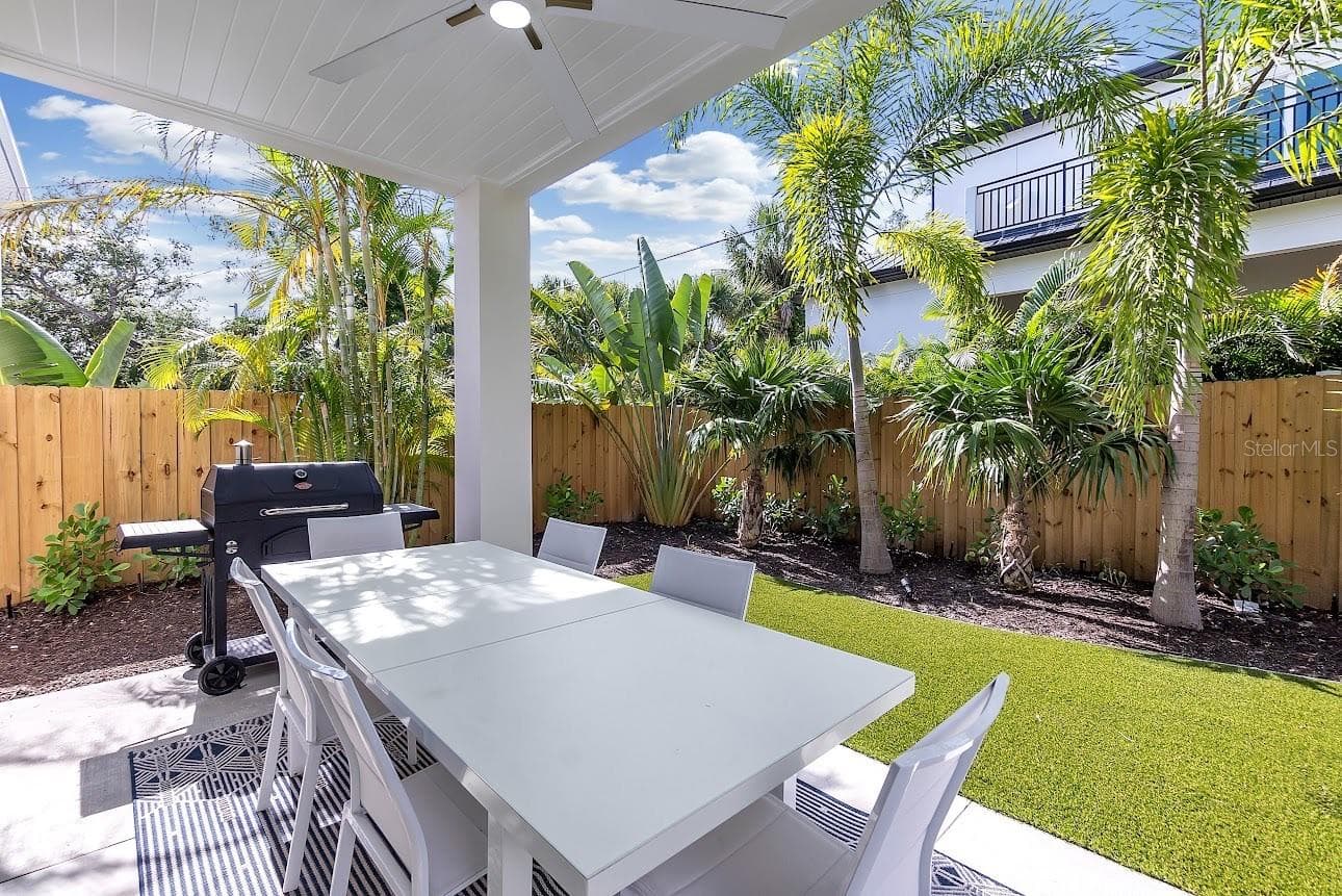Single Family Residence at 2425 TEMPLE ST, SARASOTA, photo 46 of 51