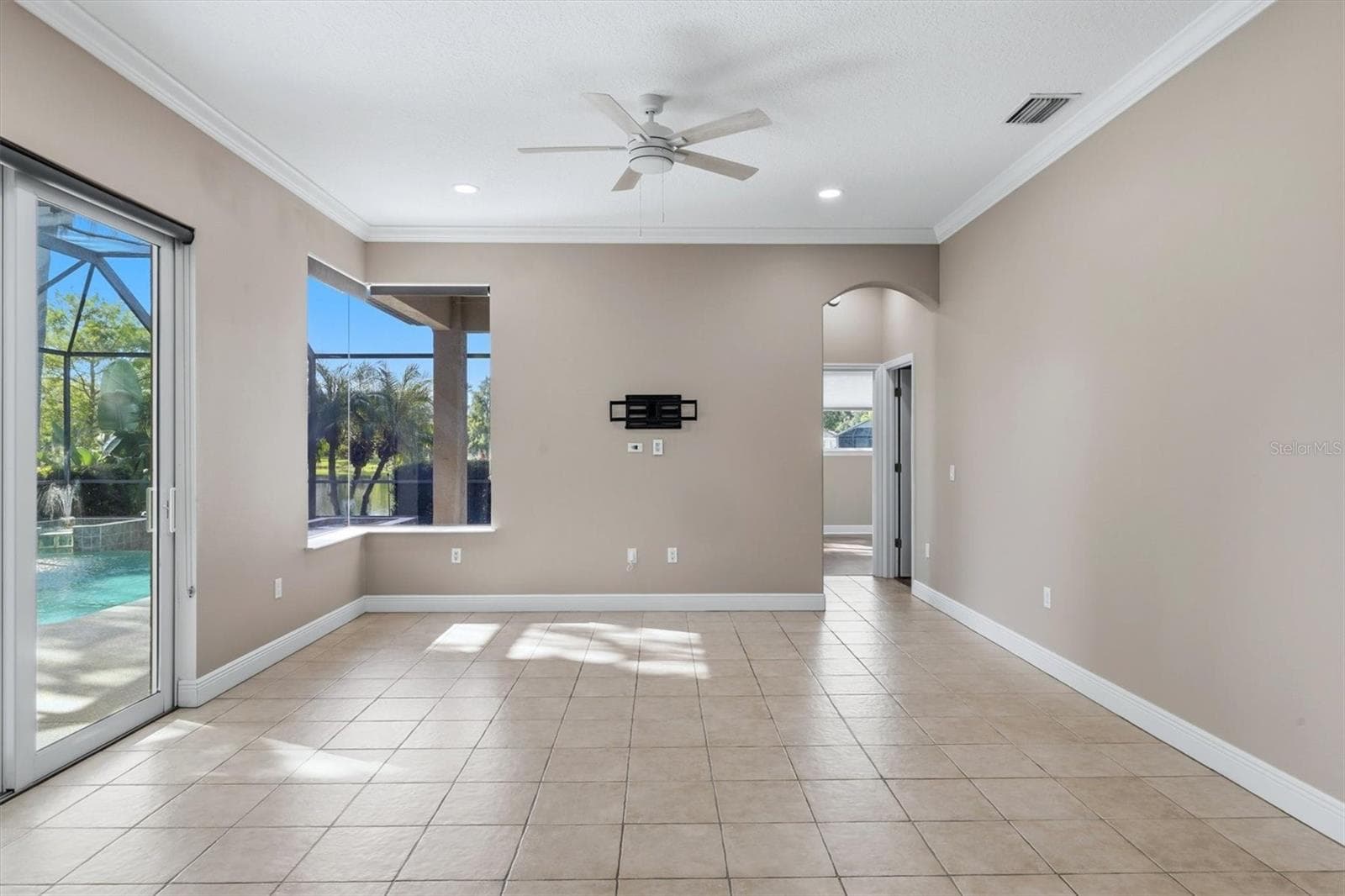 Family Room - 13802 NIGHTHAWK TER, LAKEWOOD RANCH
