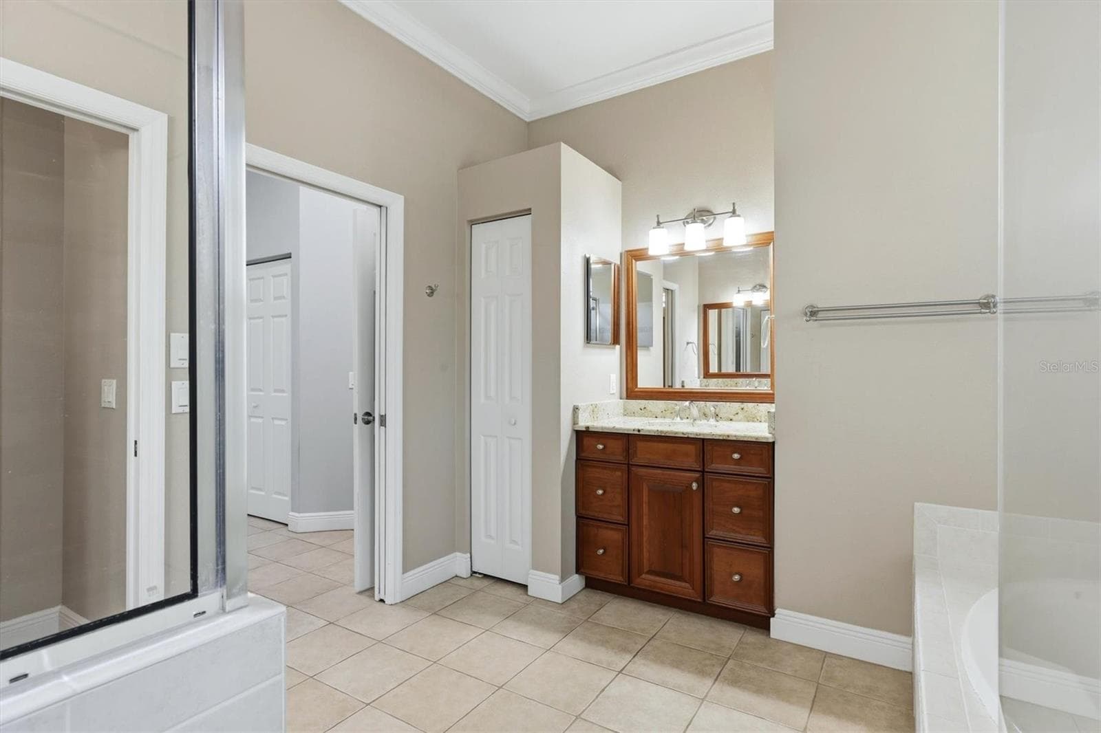 Primary Bathroom - 13802 NIGHTHAWK TER, LAKEWOOD RANCH