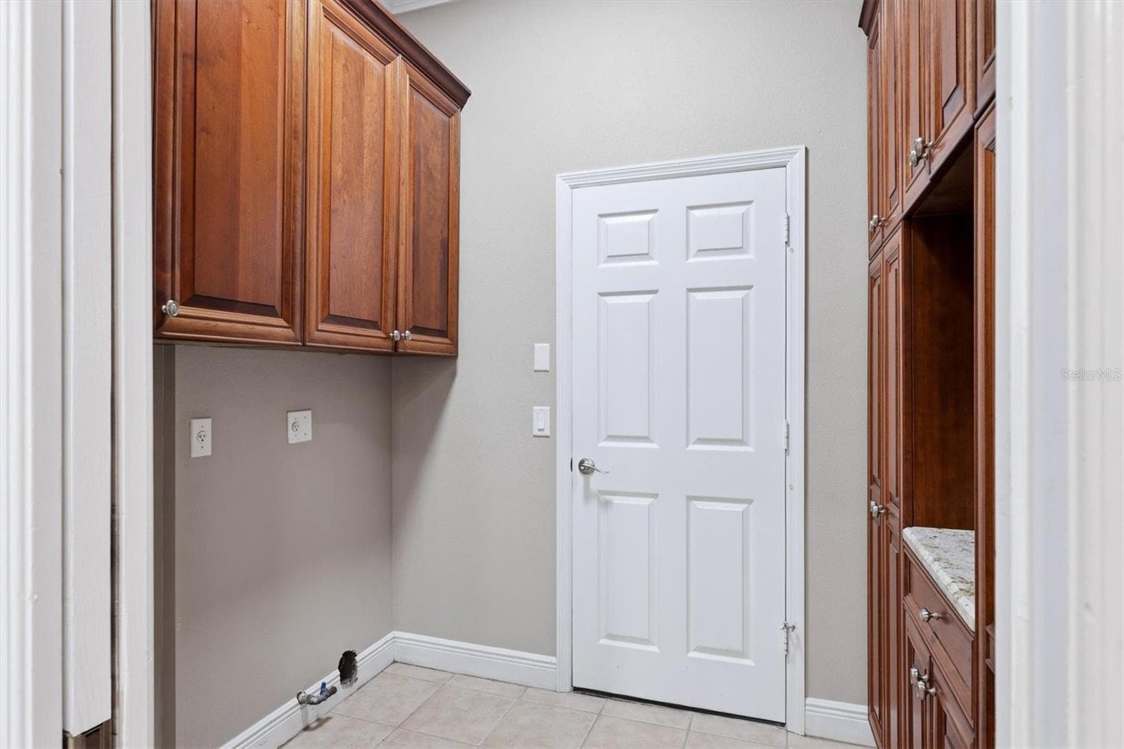 Laundry Room - 13802 NIGHTHAWK TER, LAKEWOOD RANCH