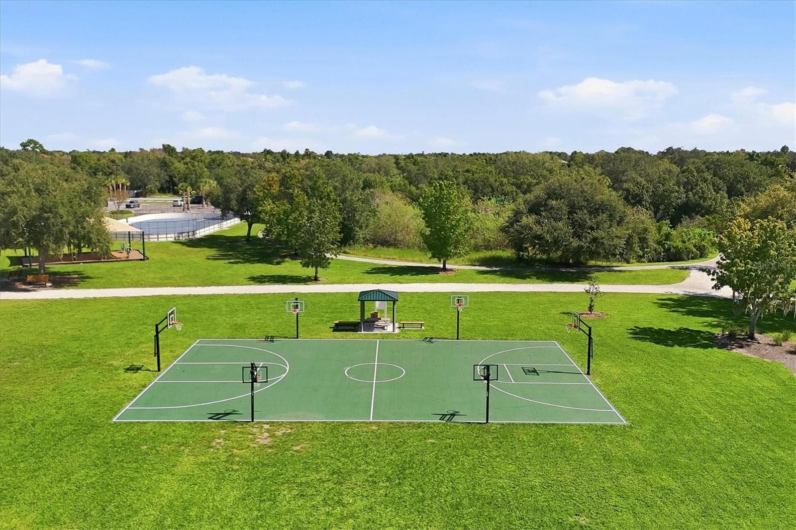 Single Family Residence at 13802 NIGHTHAWK TER, LAKEWOOD RANCH, photo 71 of 76