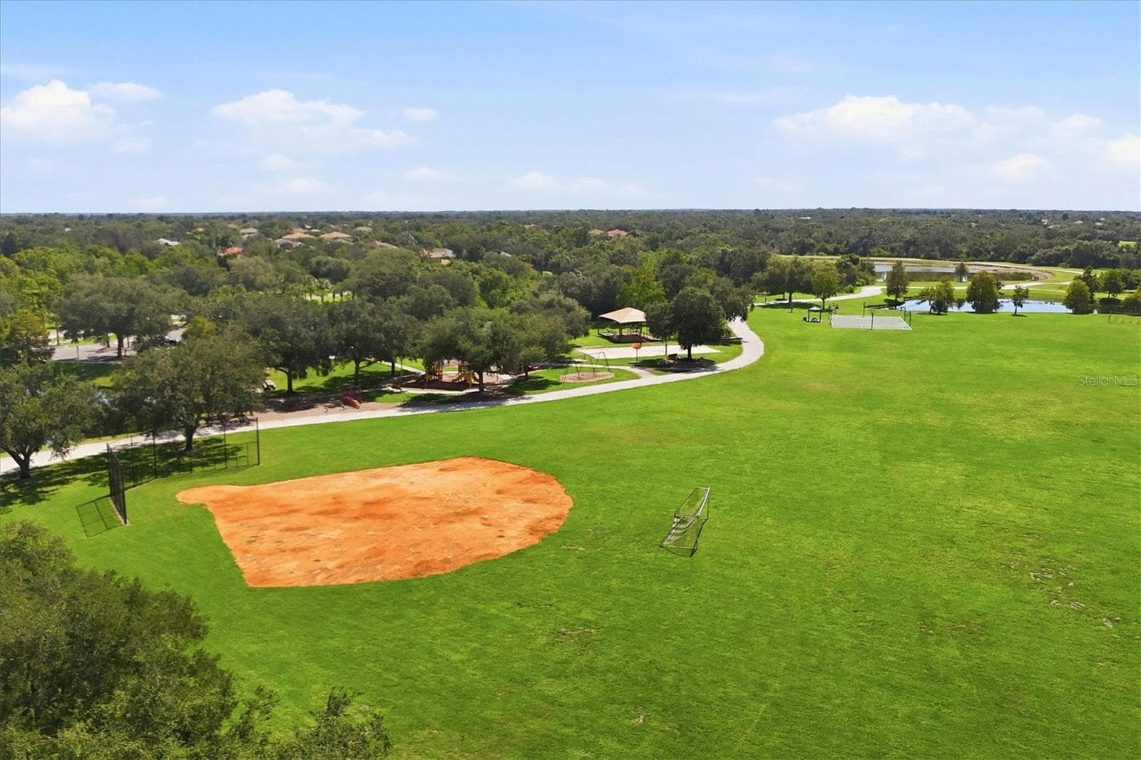 Single Family Residence at 13802 NIGHTHAWK TER, LAKEWOOD RANCH, photo 73 of 76