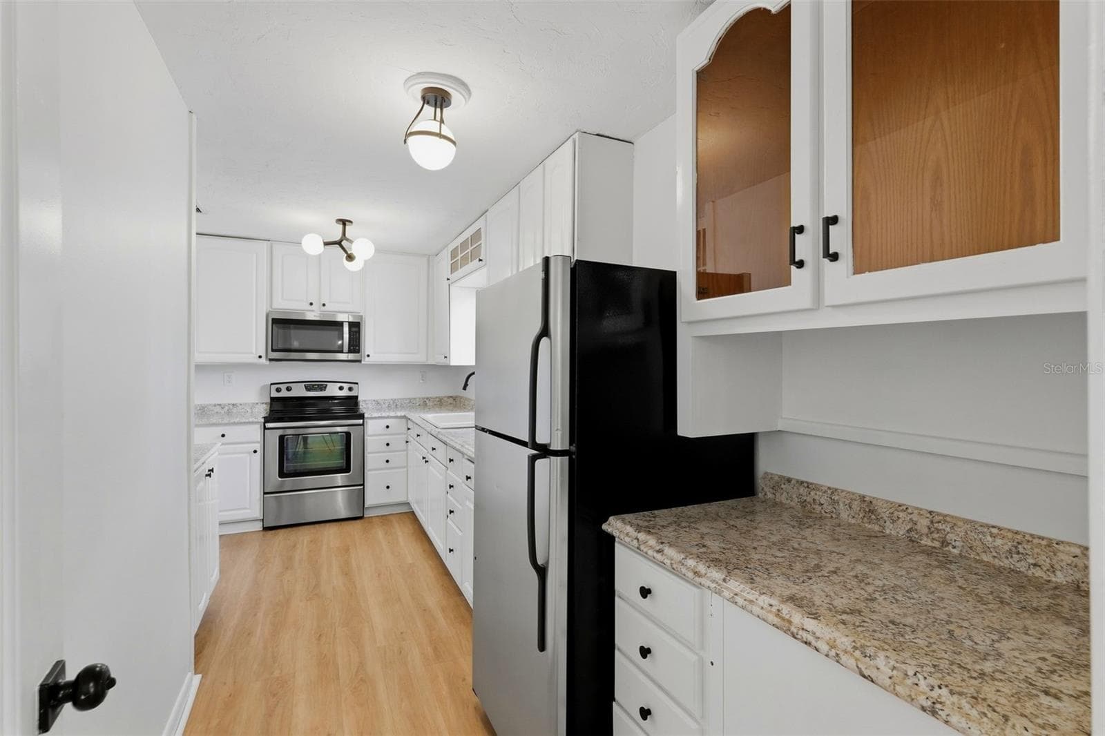 Single Family Residence at 1751 29TH AVE N, ST PETERSBURG, photo 17 of 44