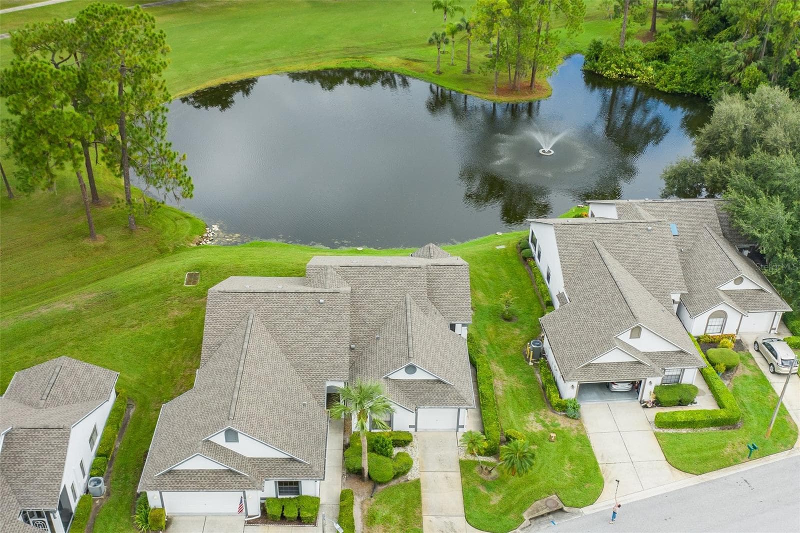 WATERFRONT AND ON THE GOLF COURSE - 3637 DOWNFIELD PL, NEW PORT RICHEY