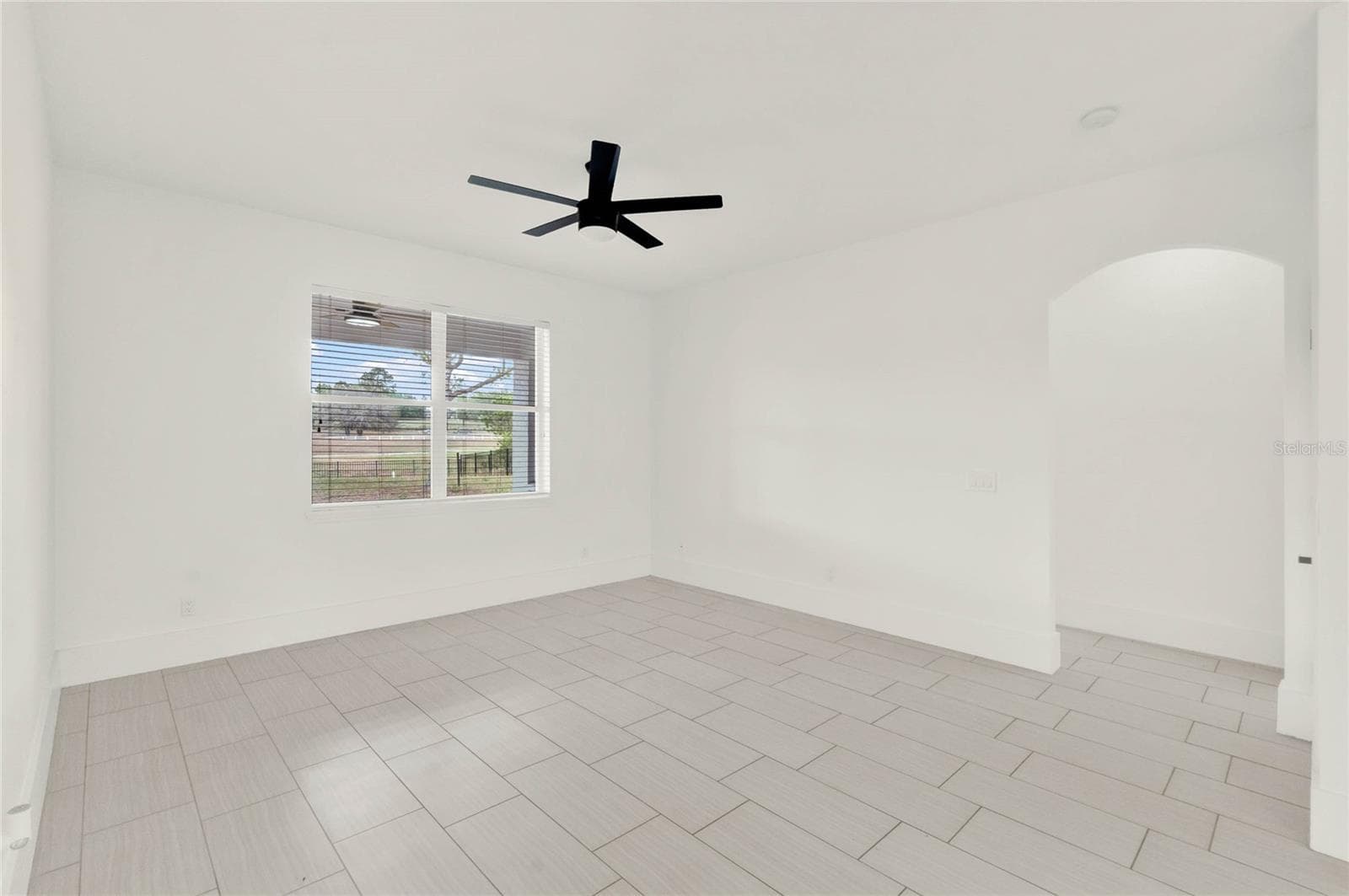 Single Family Residence at 23503 VALDERAMA LN, SORRENTO, photo 11 of 63