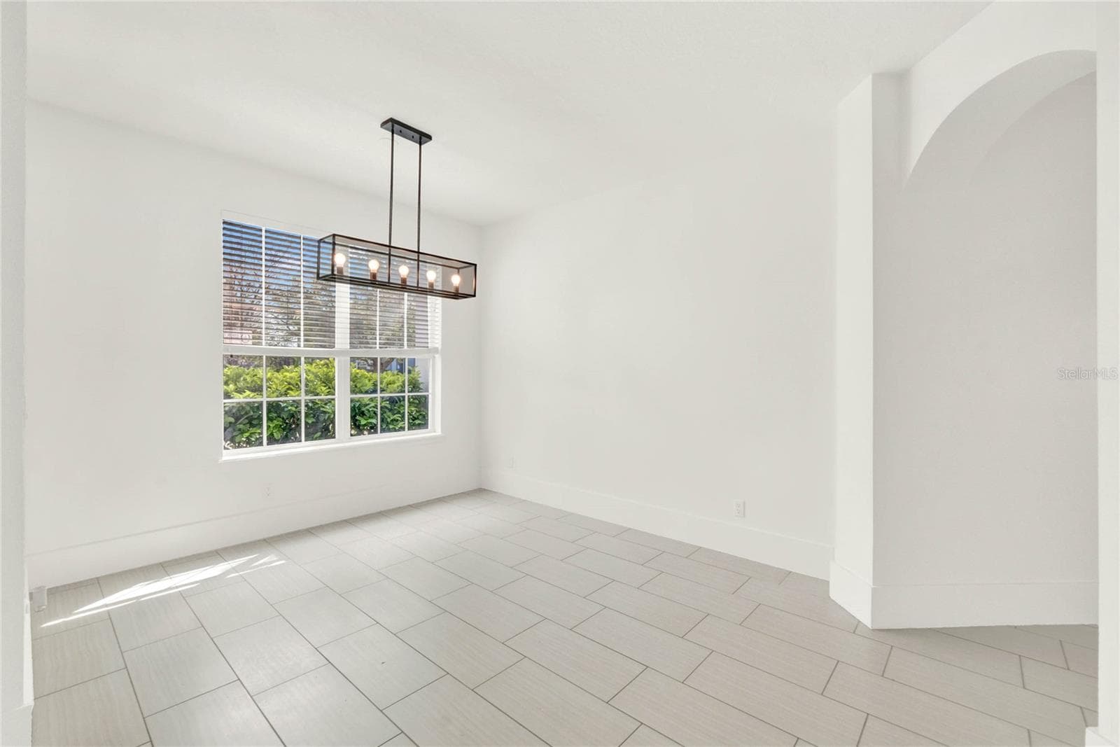 Single Family Residence at 23503 VALDERAMA LN, SORRENTO, photo 12 of 63
