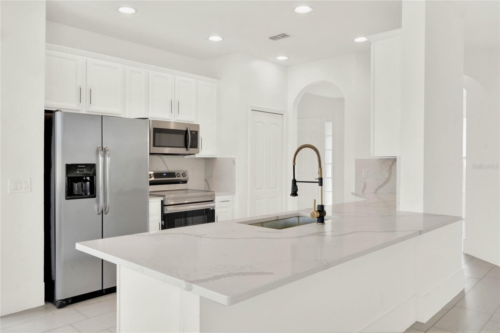 Single Family Residence at 23503 VALDERAMA LN, SORRENTO, photo 21 of 63