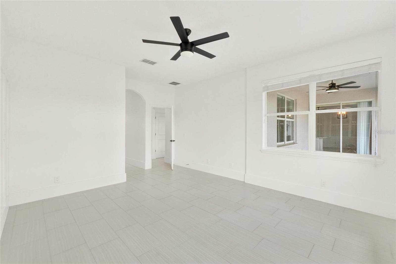 Single Family Residence at 23503 VALDERAMA LN, SORRENTO, photo 33 of 63