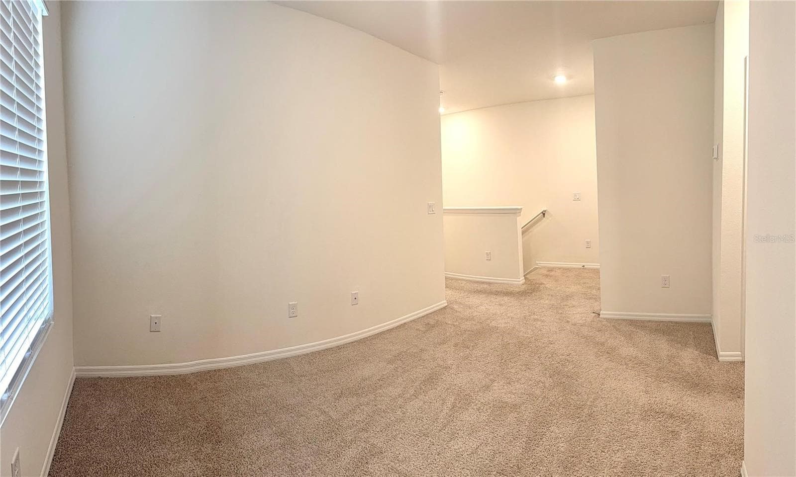Townhouse at 1241 YELLOW FINCH DR, DAVENPORT, photo 14 of 46