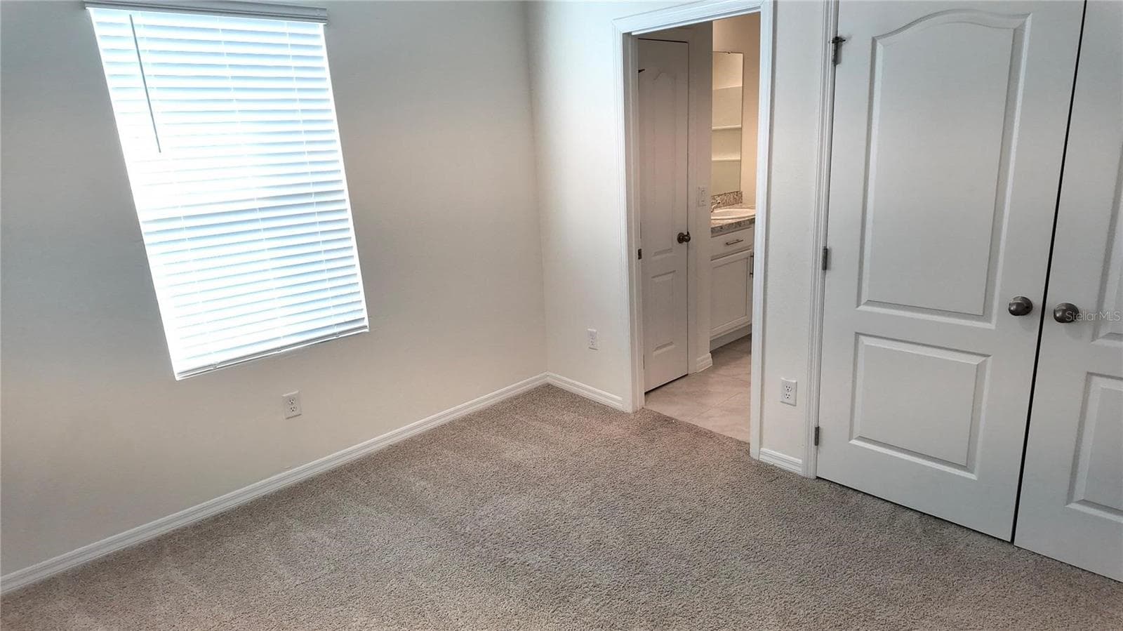 Townhouse at 1241 YELLOW FINCH DR, DAVENPORT, photo 32 of 46