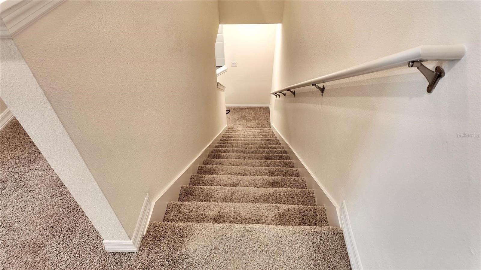 Townhouse at 1241 YELLOW FINCH DR, DAVENPORT, photo 35 of 46