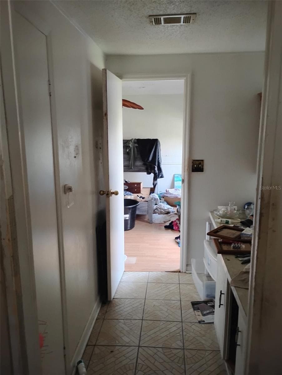 Manufactured Home at 122 PINE TREE DR, DEBARY, photo 10 of 14