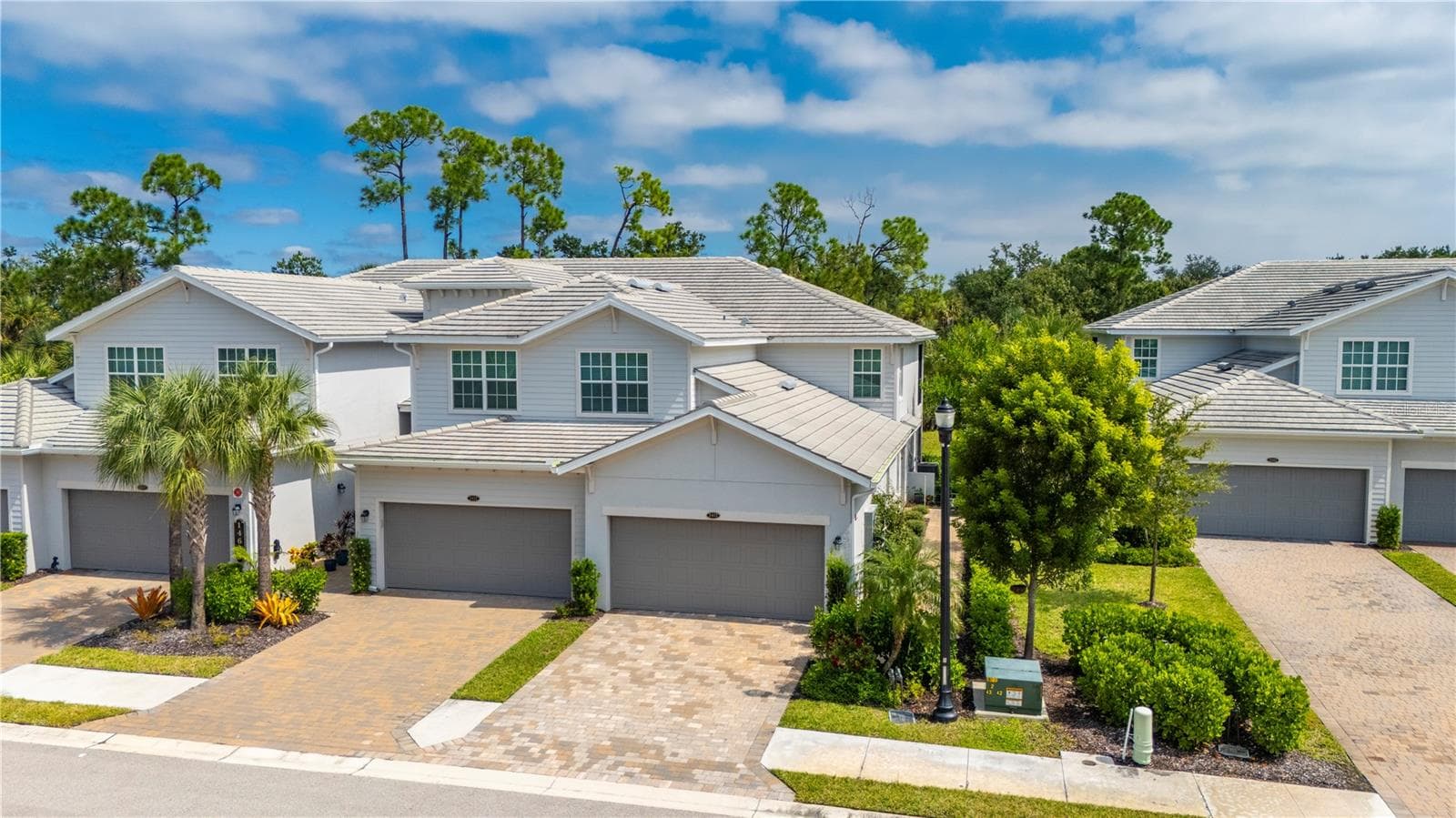 Condominium at 14665 SYCAMORE CT #3412, PUNTA GORDA, photo 5 of 66