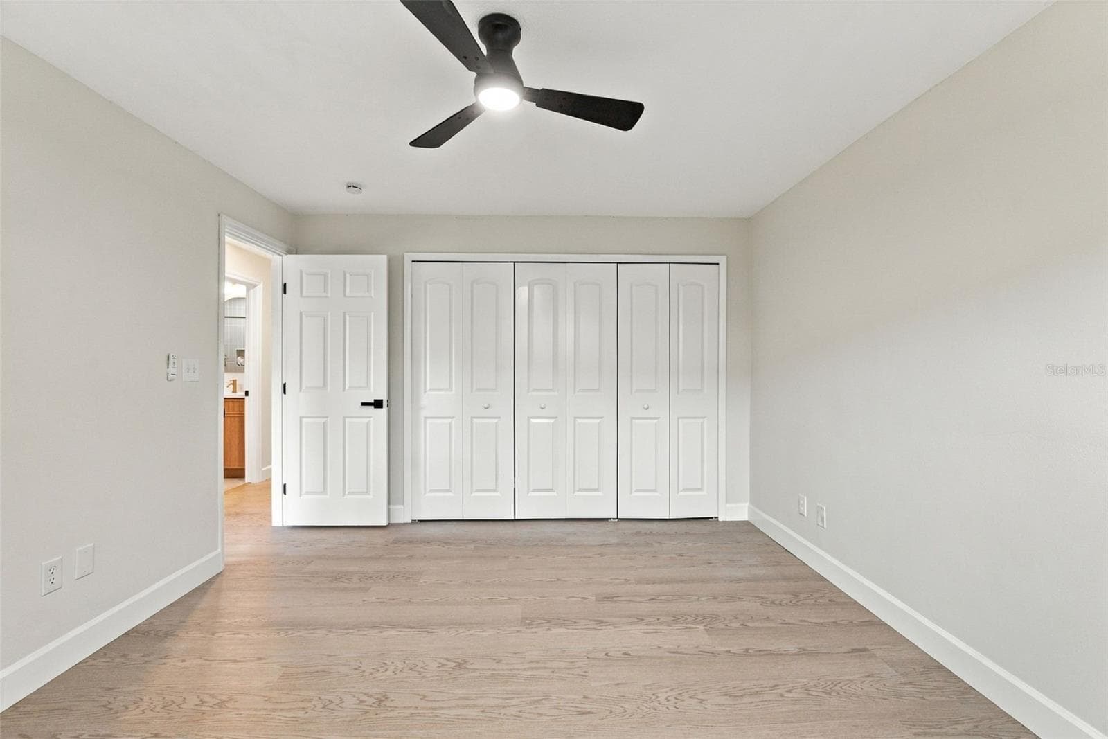 Single Family Residence at 11515 IMPERIAL GROVE DR W, LARGO, photo 13 of 47
