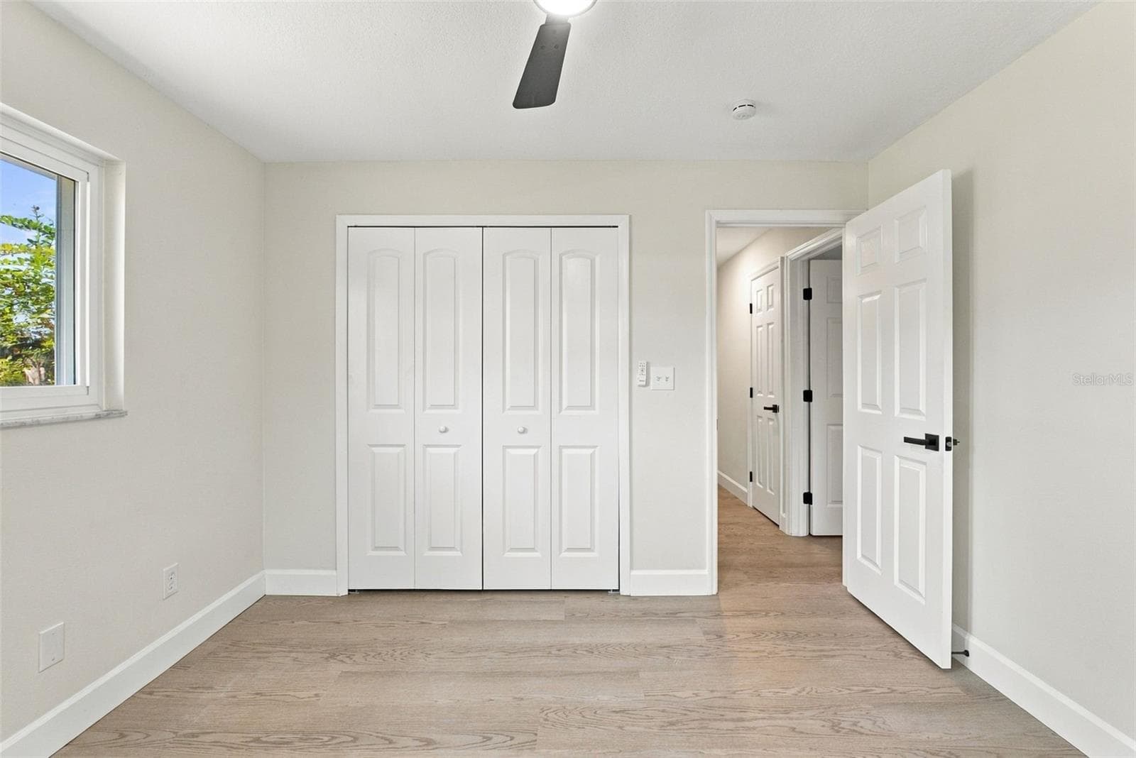 Single Family Residence at 11515 IMPERIAL GROVE DR W, LARGO, photo 15 of 47