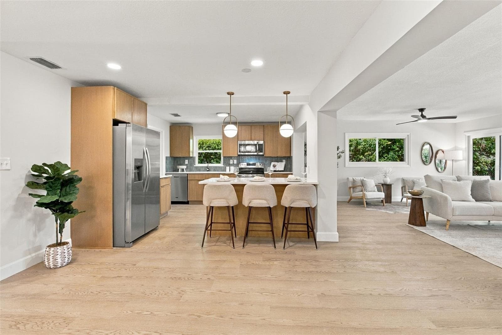 Single Family Residence at 11515 IMPERIAL GROVE DR W, LARGO, photo 19 of 47