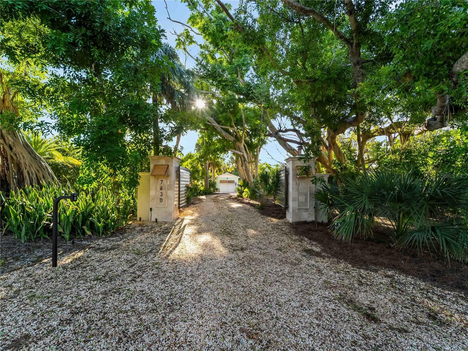 Single Family Residence at 7630 MANASOTA KEY RD, ENGLEWOOD, photo 15 of 81