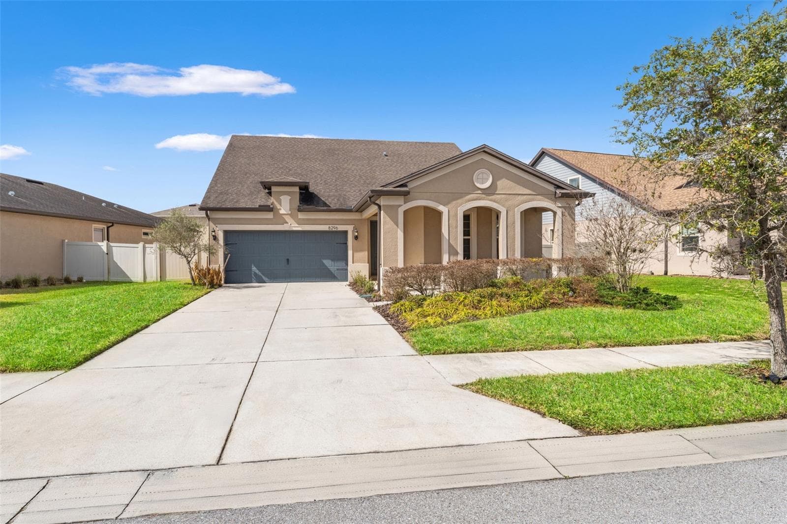 Single Family Residence at 8296 OLIVE BROOK DR, WESLEY CHAPEL, photo 13 of 72