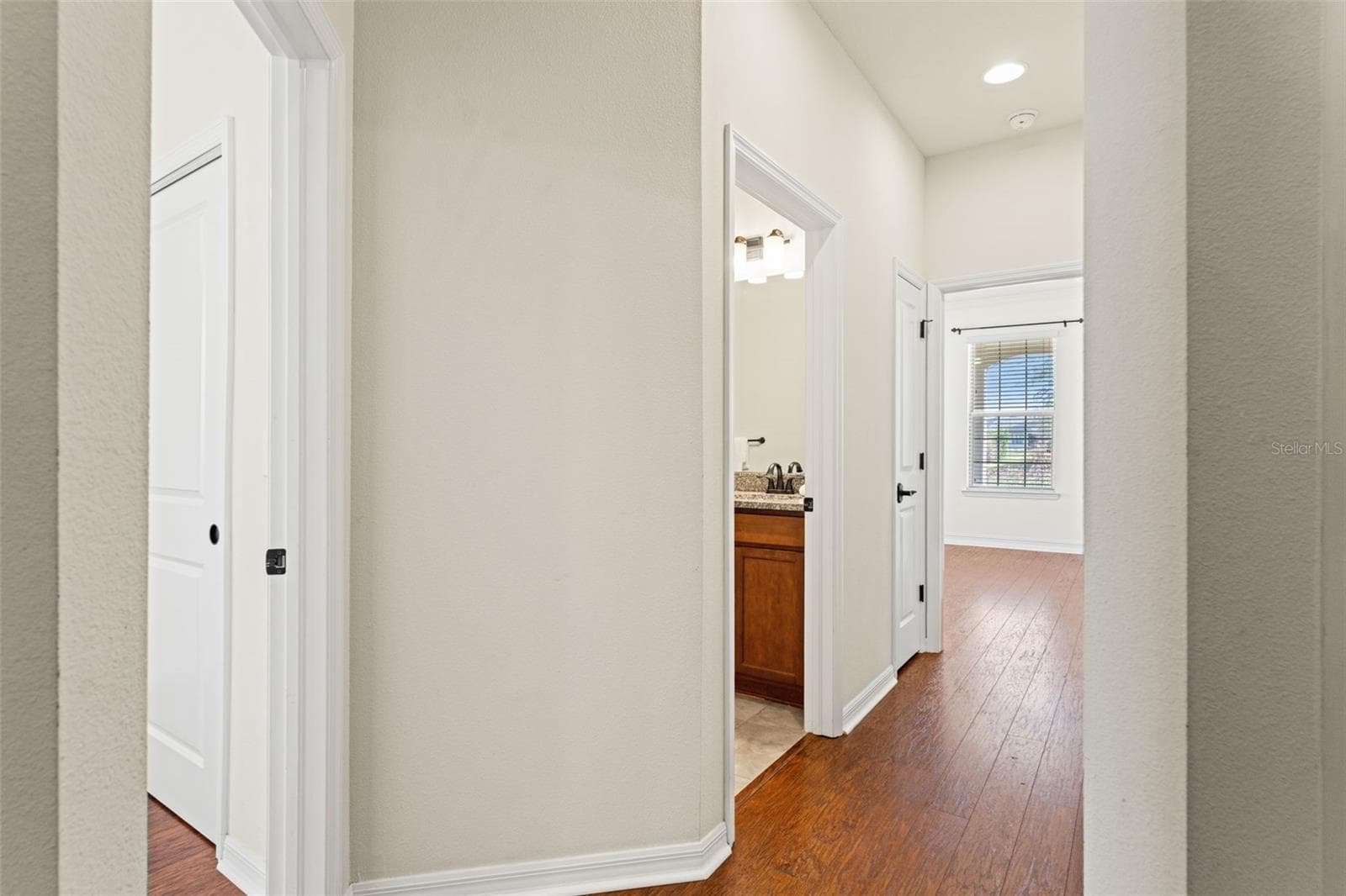 Single Family Residence at 8296 OLIVE BROOK DR, WESLEY CHAPEL, photo 23 of 72