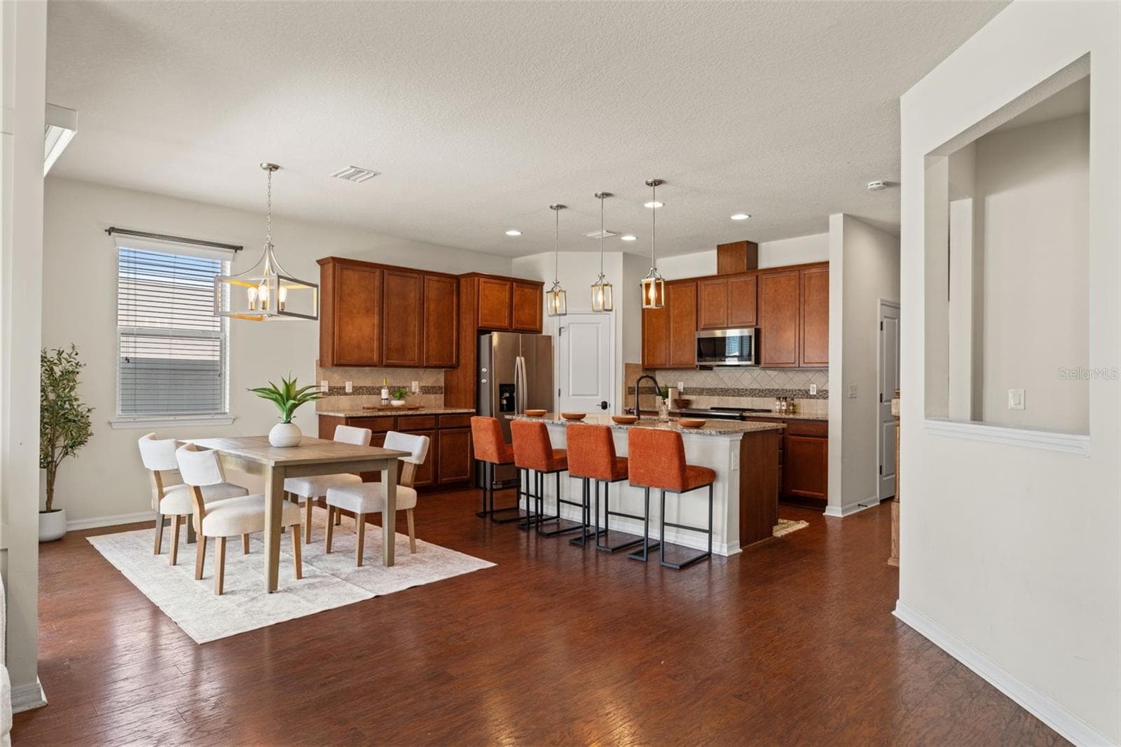 Single Family Residence at 8296 OLIVE BROOK DR, WESLEY CHAPEL, photo 8 of 72
