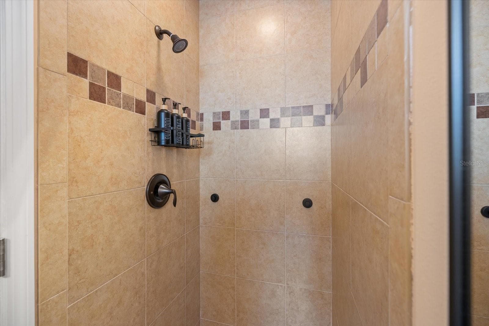Single Family Residence at 842 GUILD DR, VENICE, photo 15 of 43