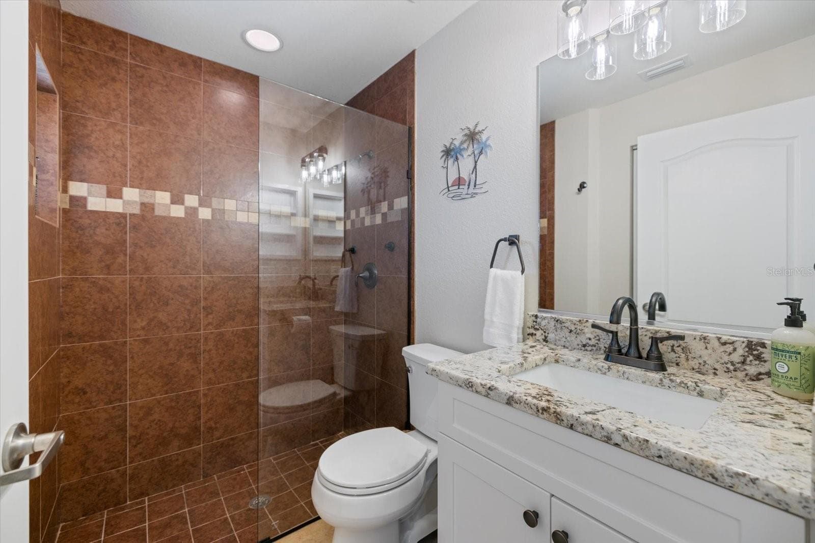 Single Family Residence at 842 GUILD DR, VENICE, photo 20 of 43