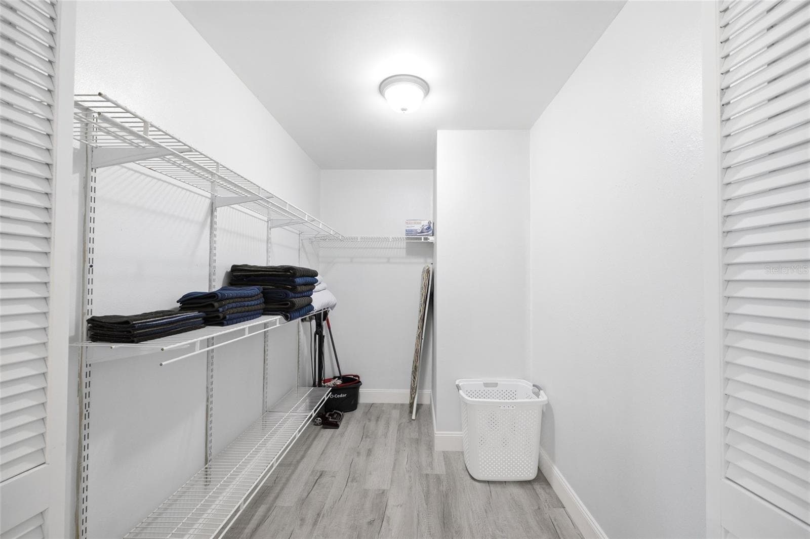 Single Family Residence at 8180 ANCHOR POINT DR, WEEKI WACHEE, photo 10 of 17