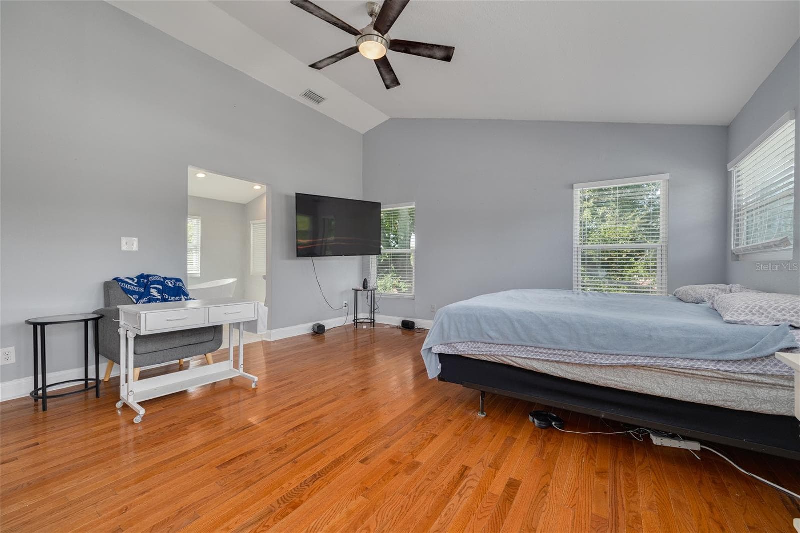 Single Family Residence at 874 SERPENTINE DR S, ST PETERSBURG, photo 36 of 59